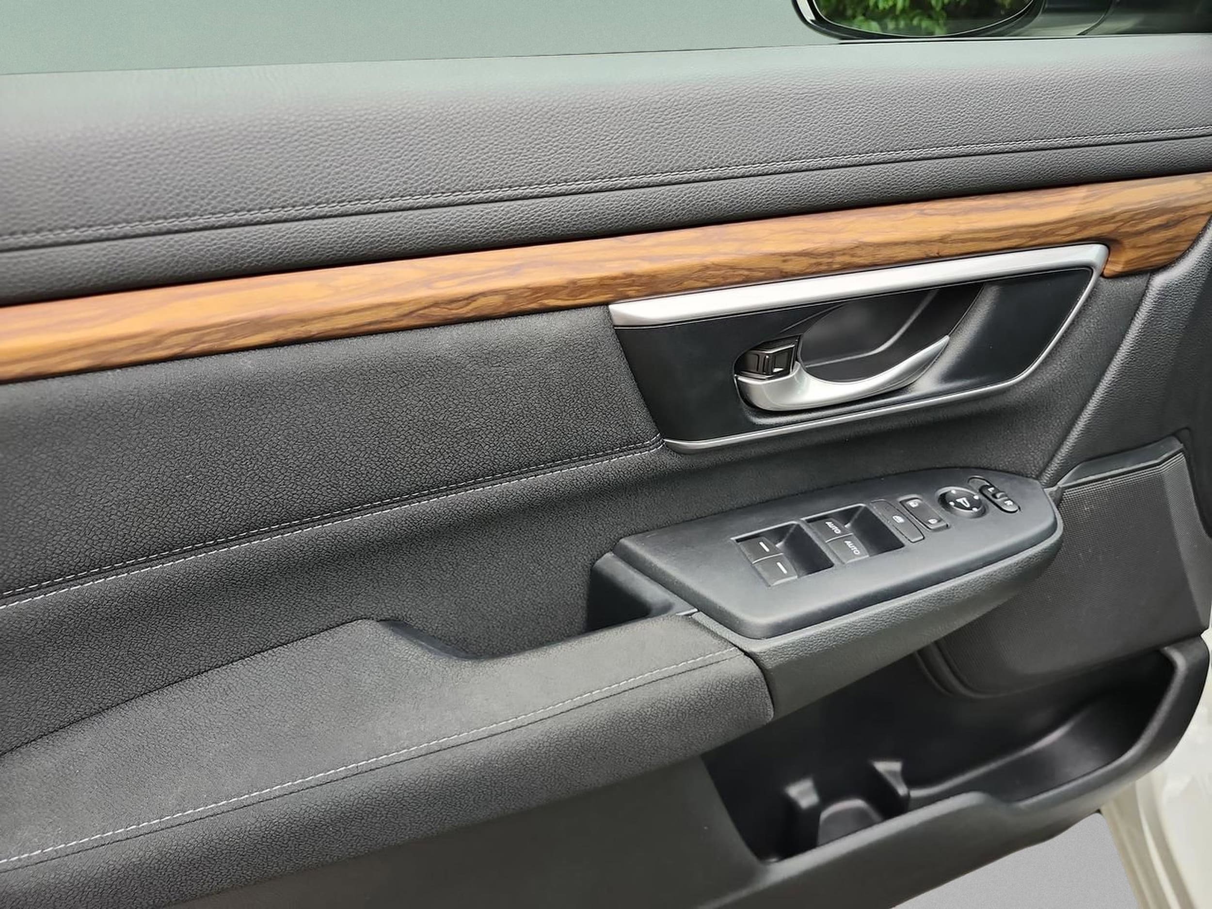 2018 Honda CR-V EX - Photo 17