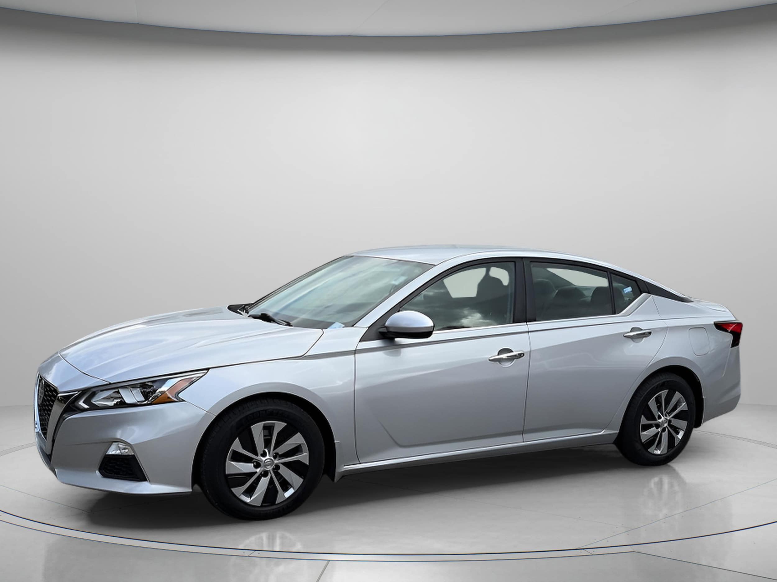 Used 2021 Nissan Altima S with VIN 1N4BL4BV9MN351763 for sale in Orange City, FL