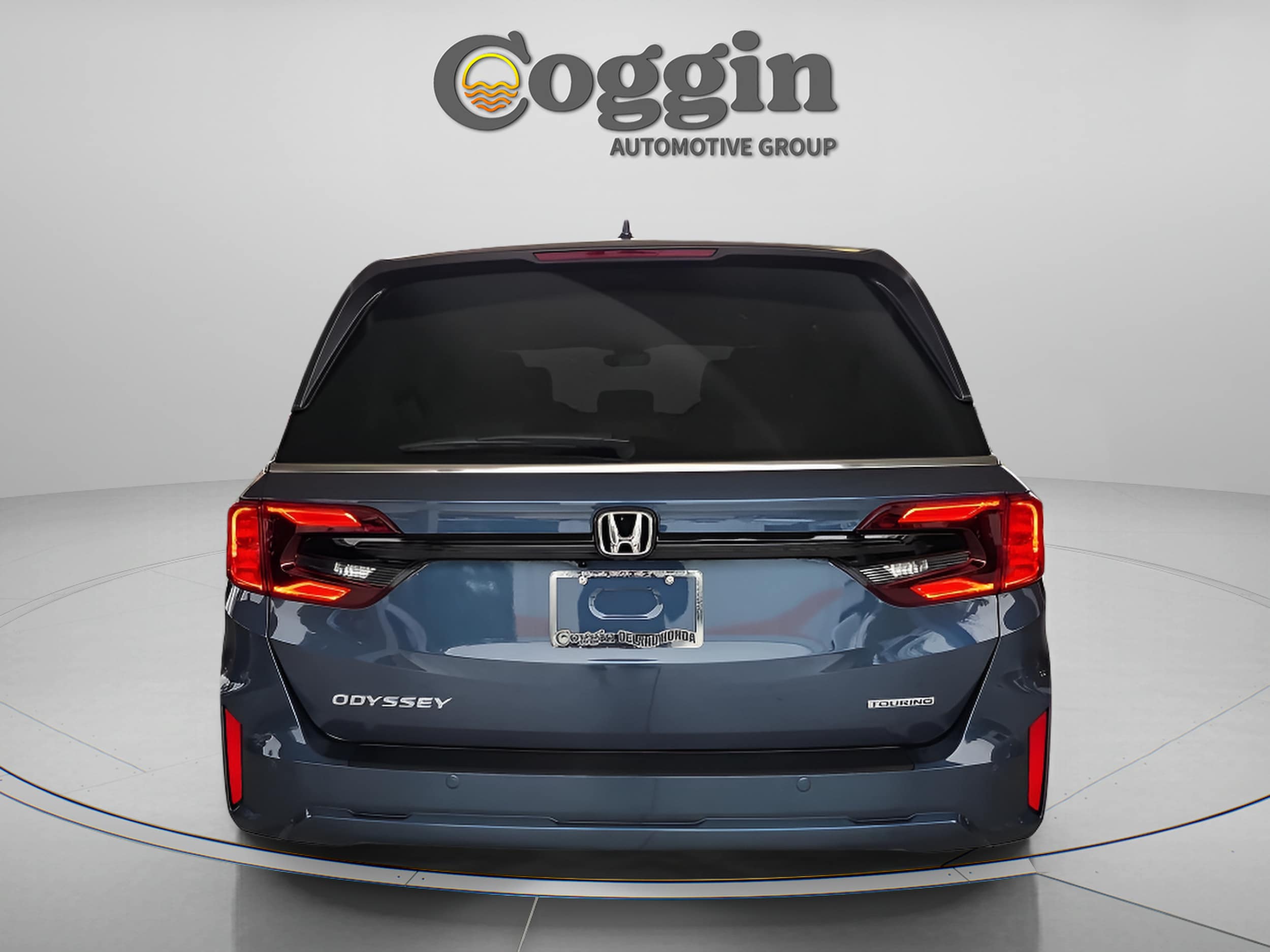 2026 Honda Odyssey Touring - Photo 6