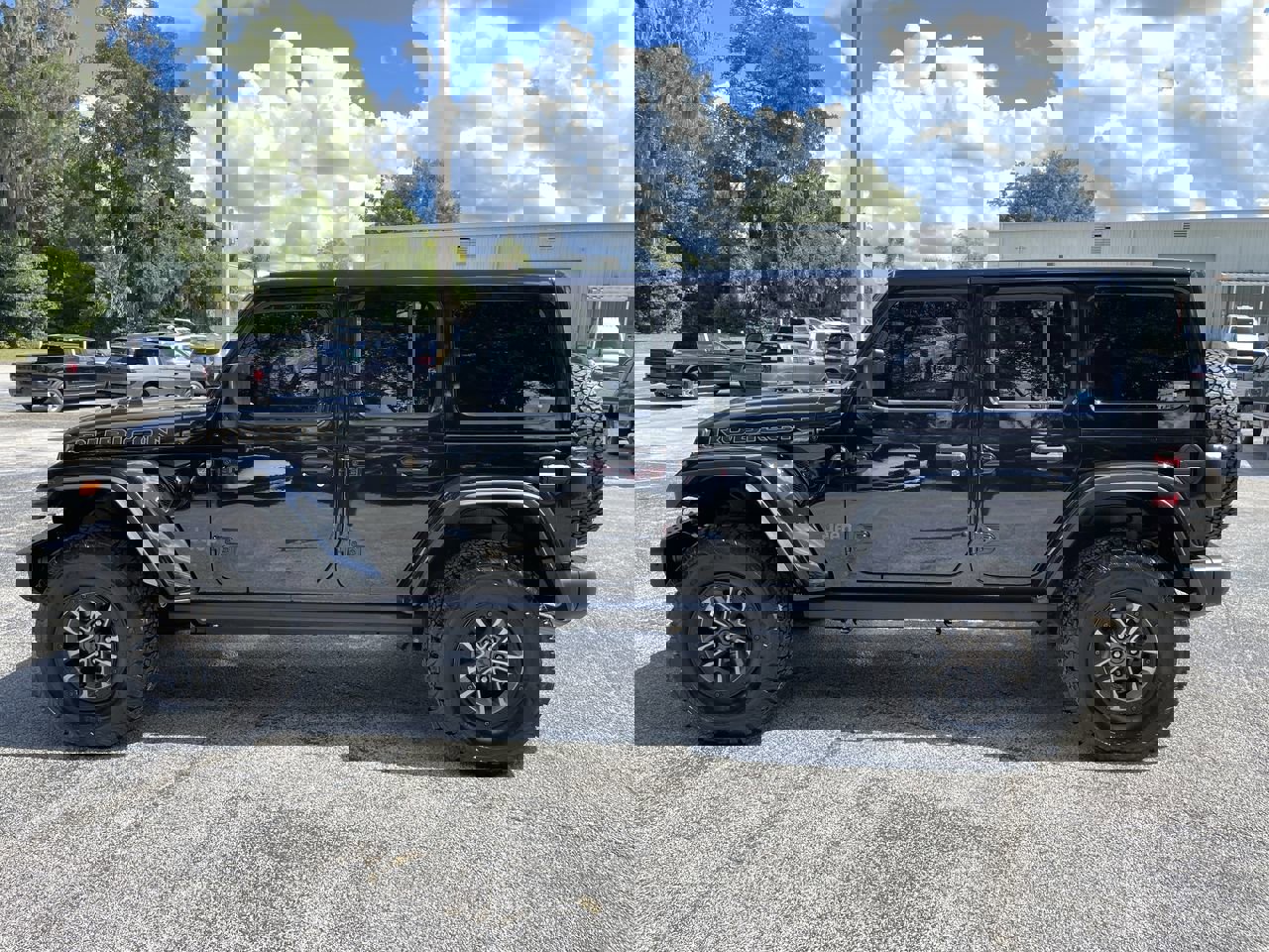 2024 Jeep Wrangler Rubicon 392 photo 2