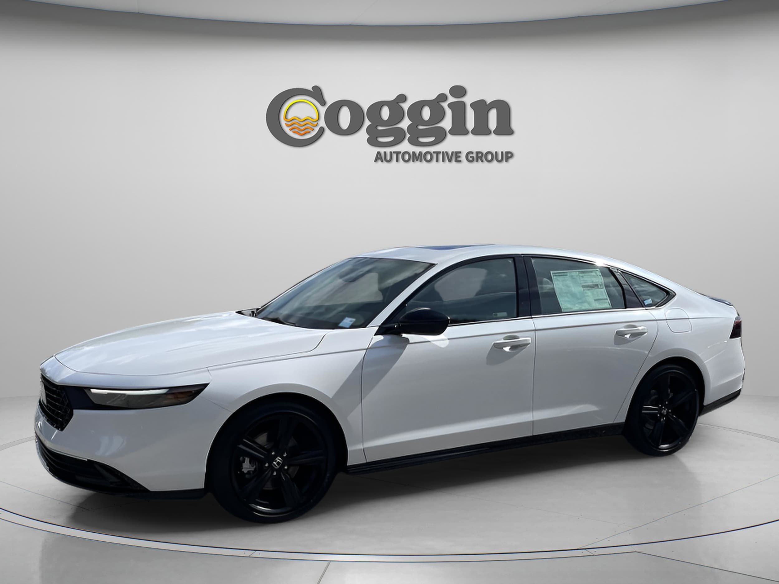 2025 Honda Accord Sport's photo