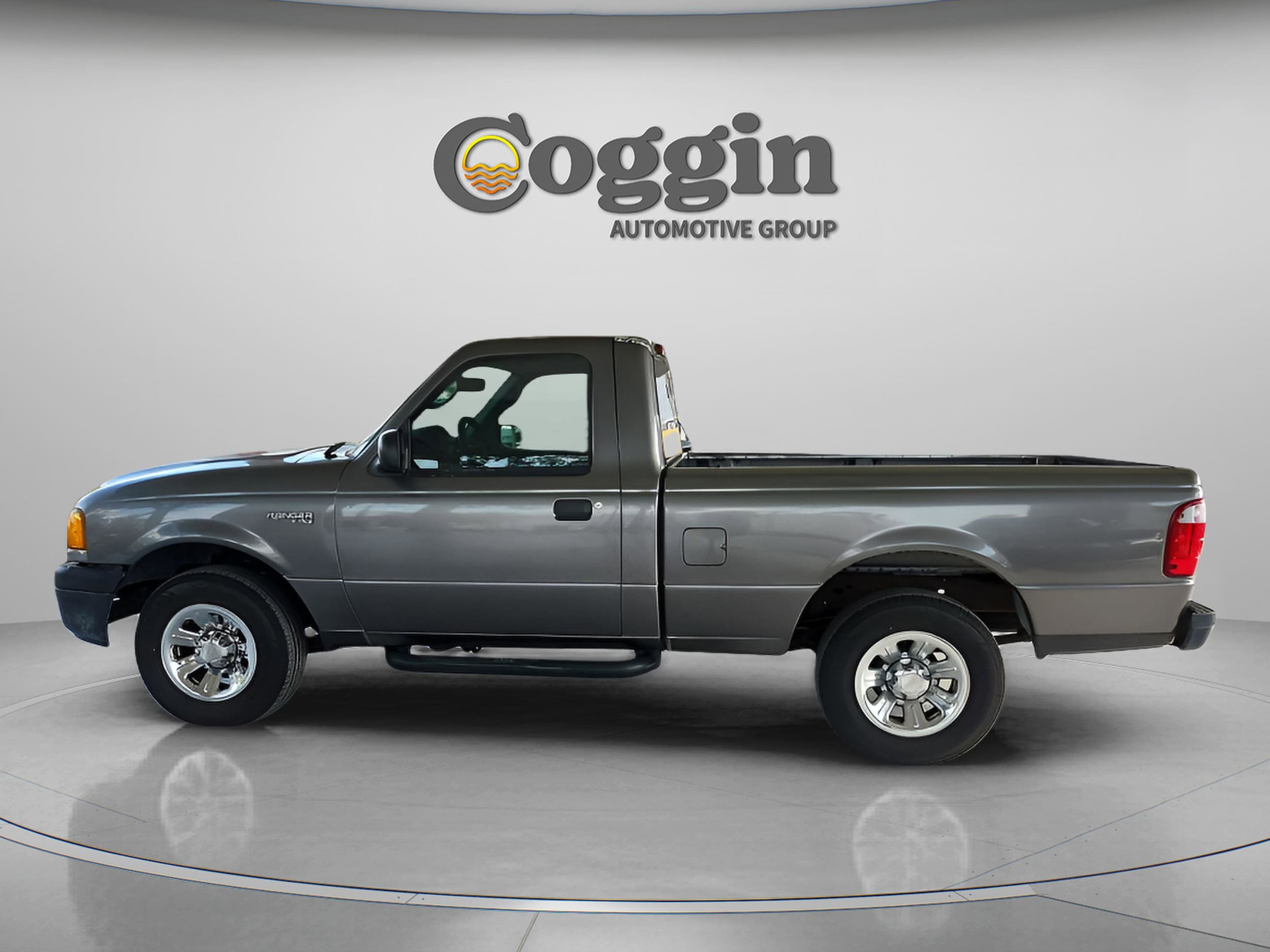 Used 2004 Ford Ranger XL with VIN 1FTYR10U54PB56825 for sale in Orange City, FL