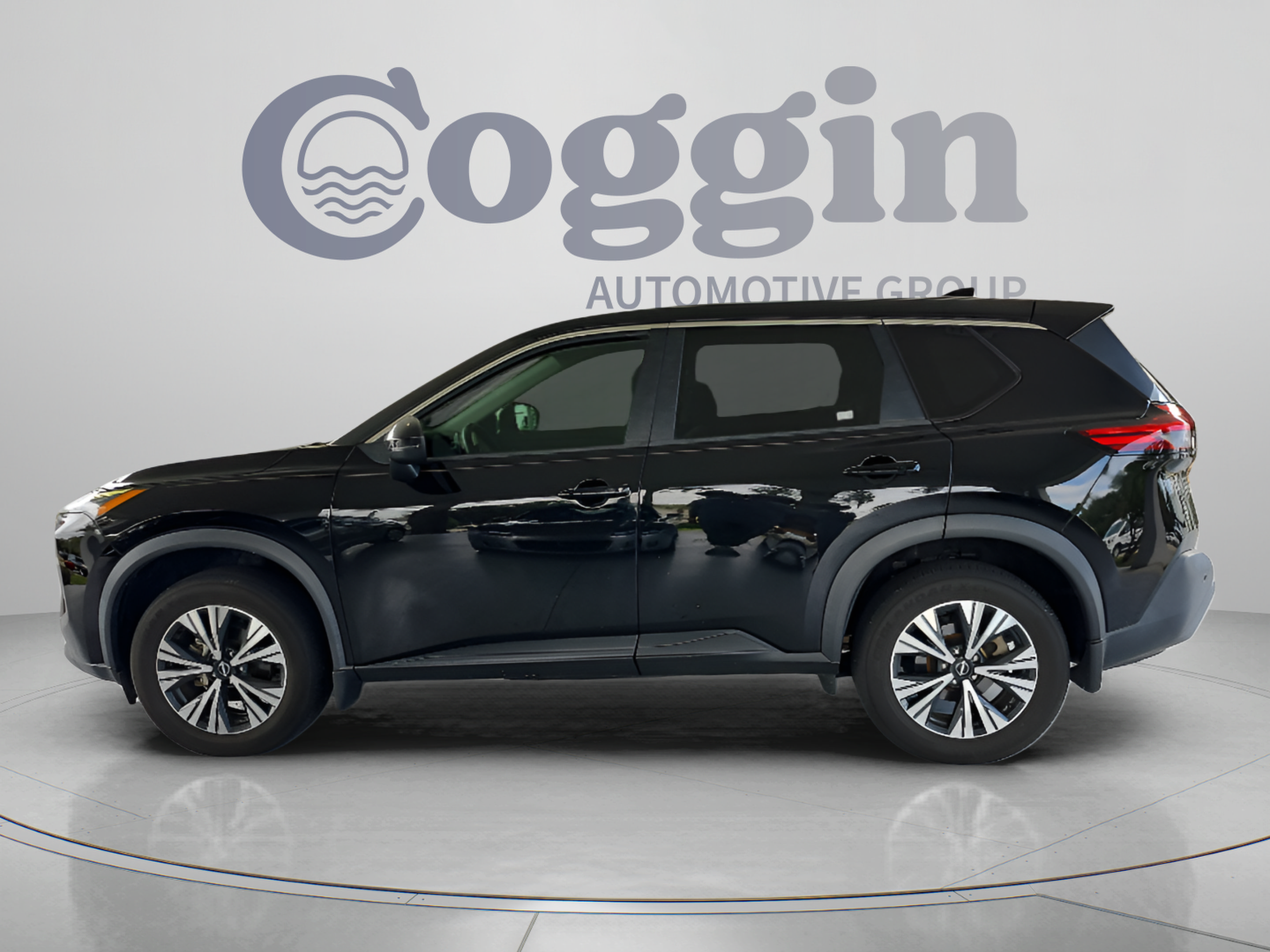 Used 2022 Nissan Rogue SV with VIN 5N1BT3BA0NC683424 for sale in Orange City, FL