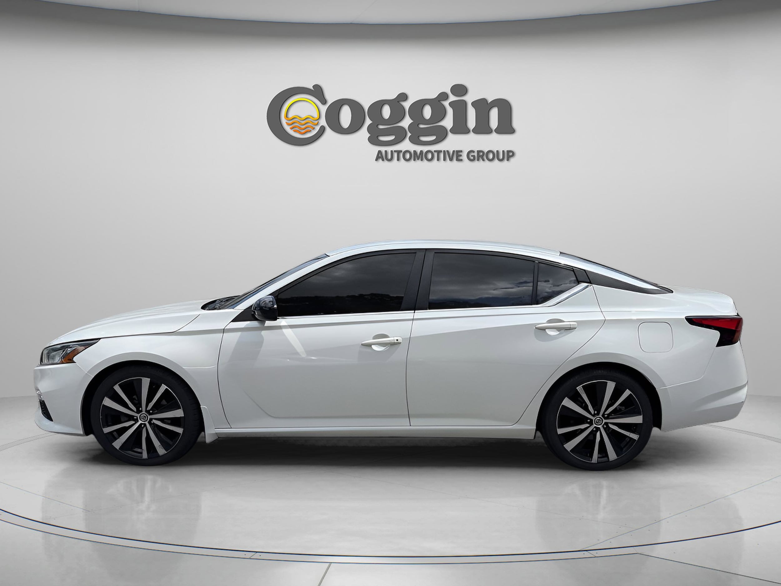 Used 2020 Nissan Altima SR with VIN 1N4BL4CV1LC240584 for sale in Orange City, FL