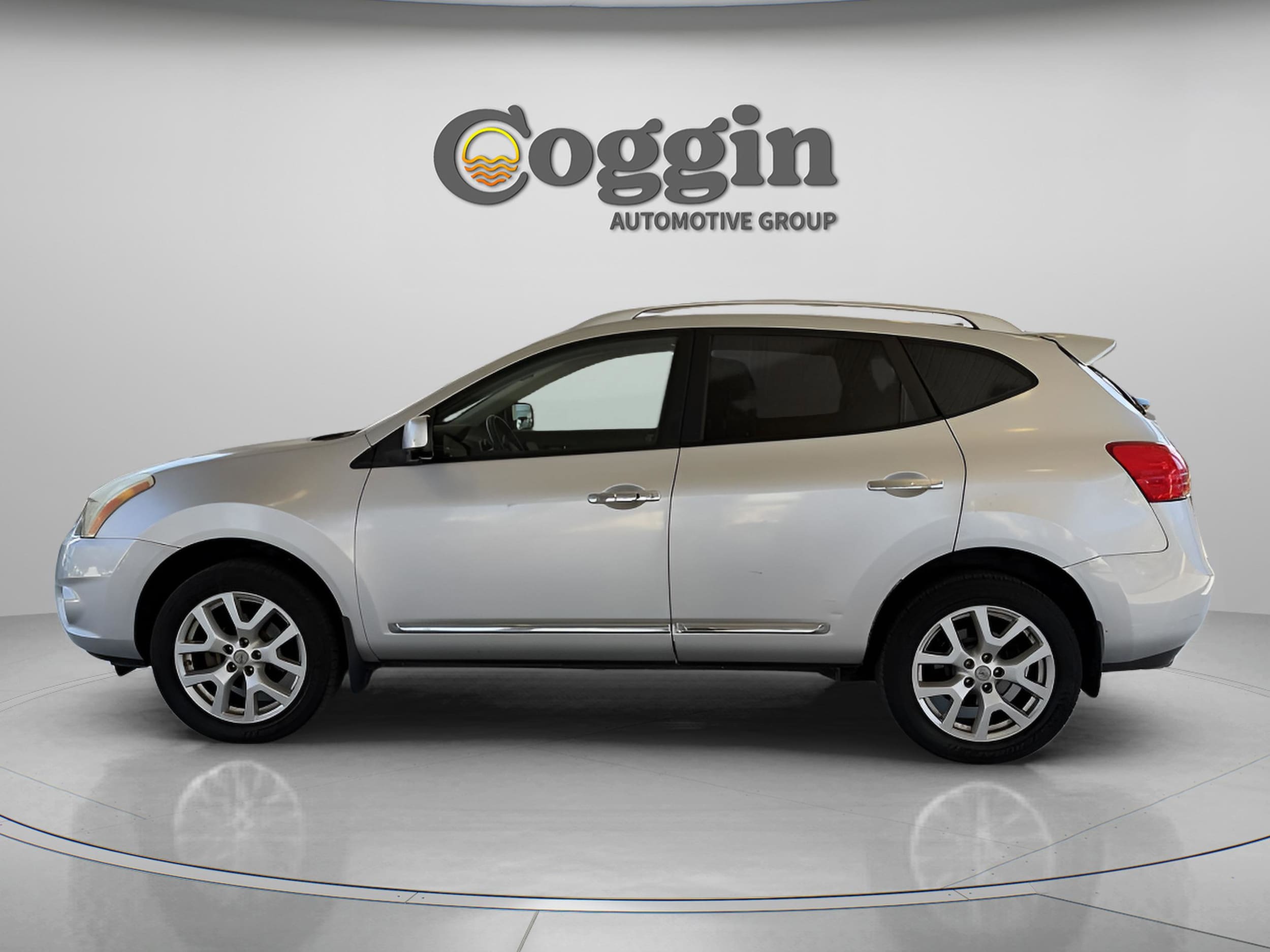 Used 2012 Nissan Rogue SV with VIN JN8AS5MV4CW401185 for sale in Orange City, FL