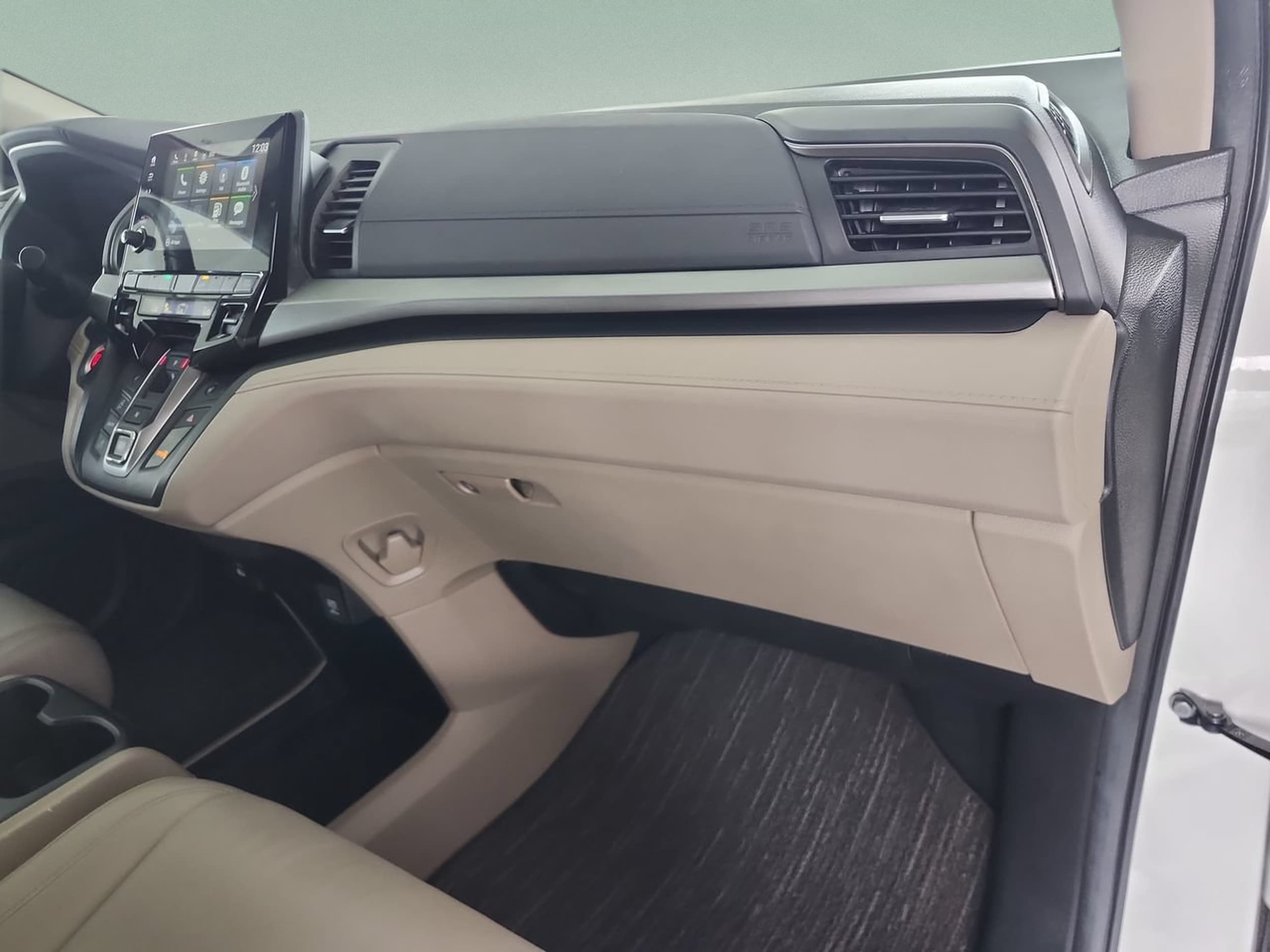 2024 Honda Odyssey EX-L - Photo 21