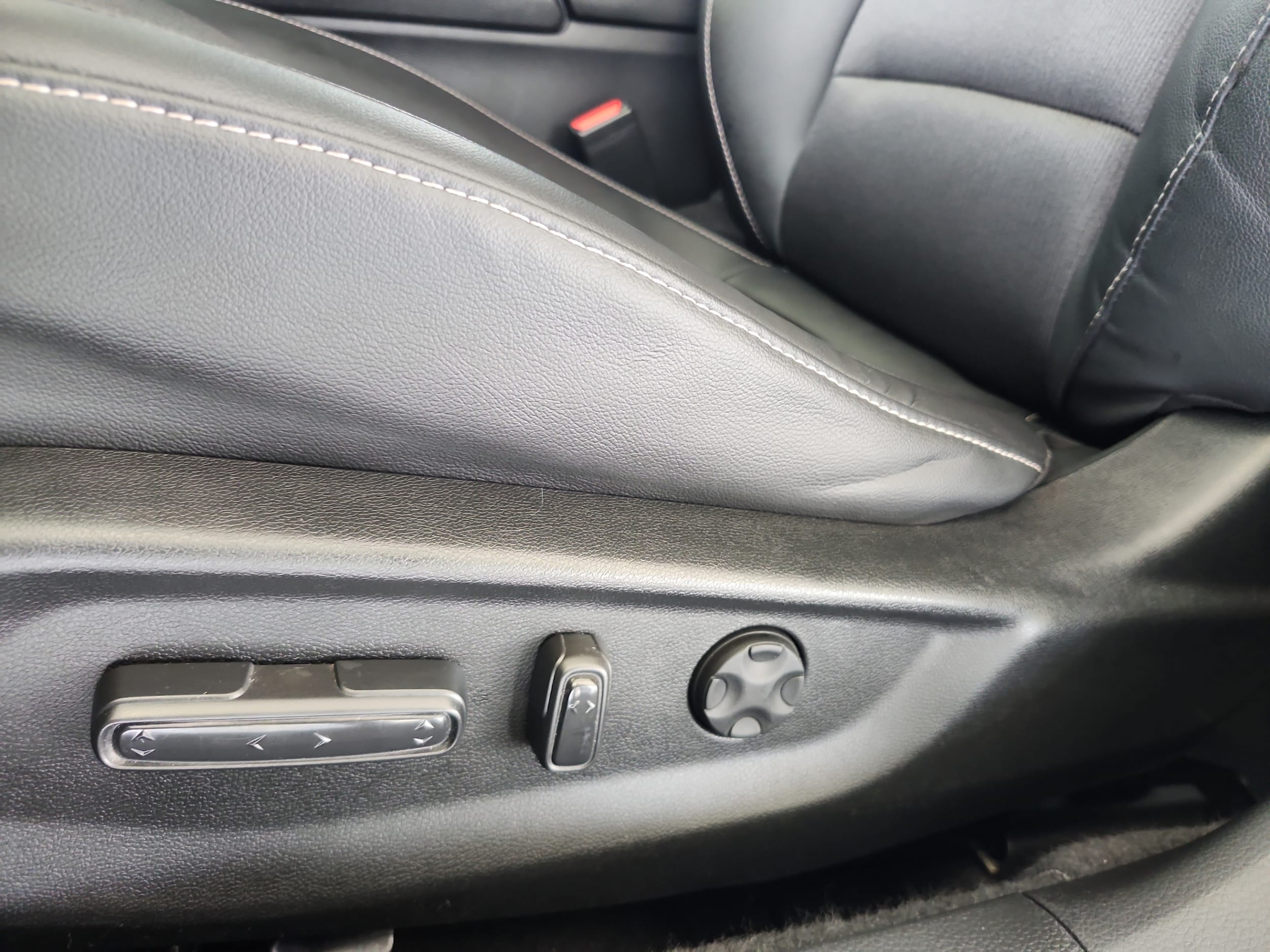 2022 Honda Accord Hybrid Sport - Photo 17