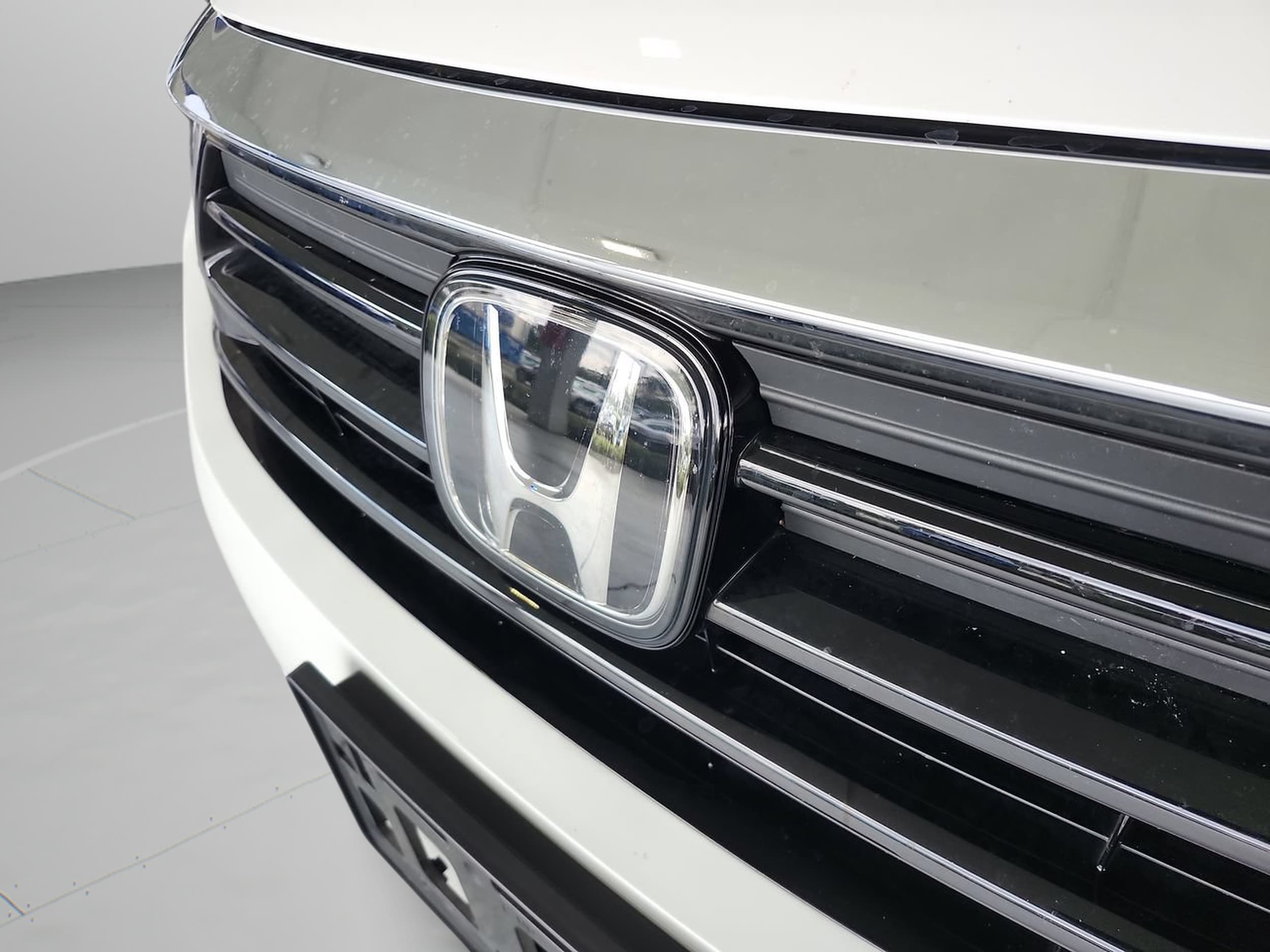 2024 Honda Odyssey EX-L - Photo 30