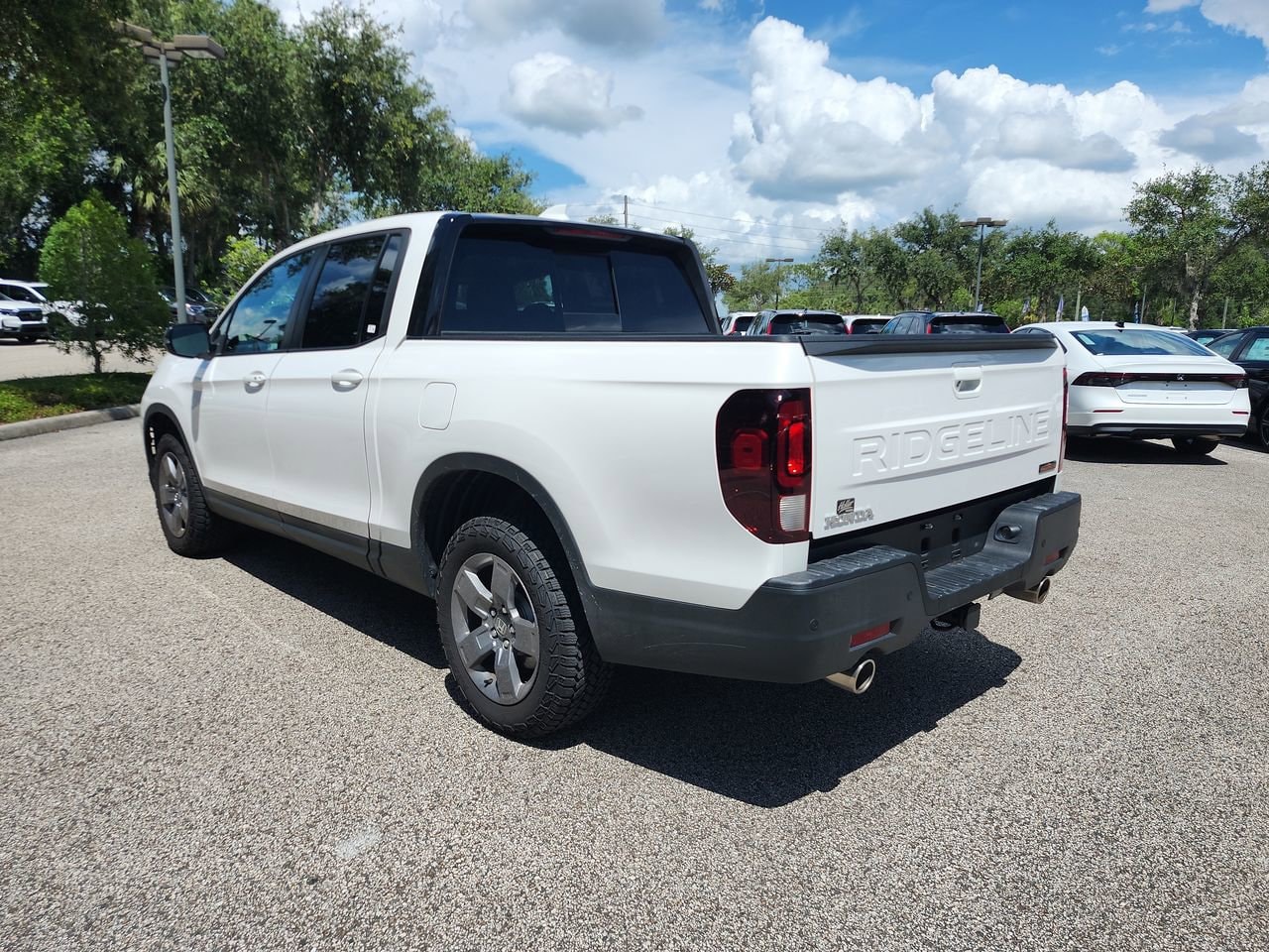2025 Honda Ridgeline TrailSport - Photo 4