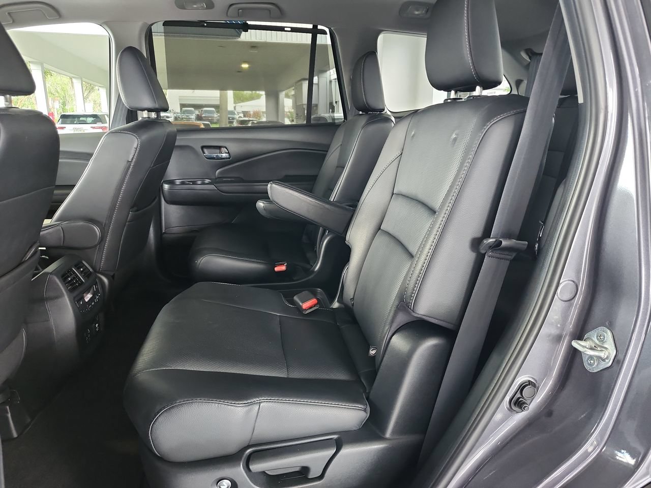 2021 Honda Pilot Elite - Photo 18