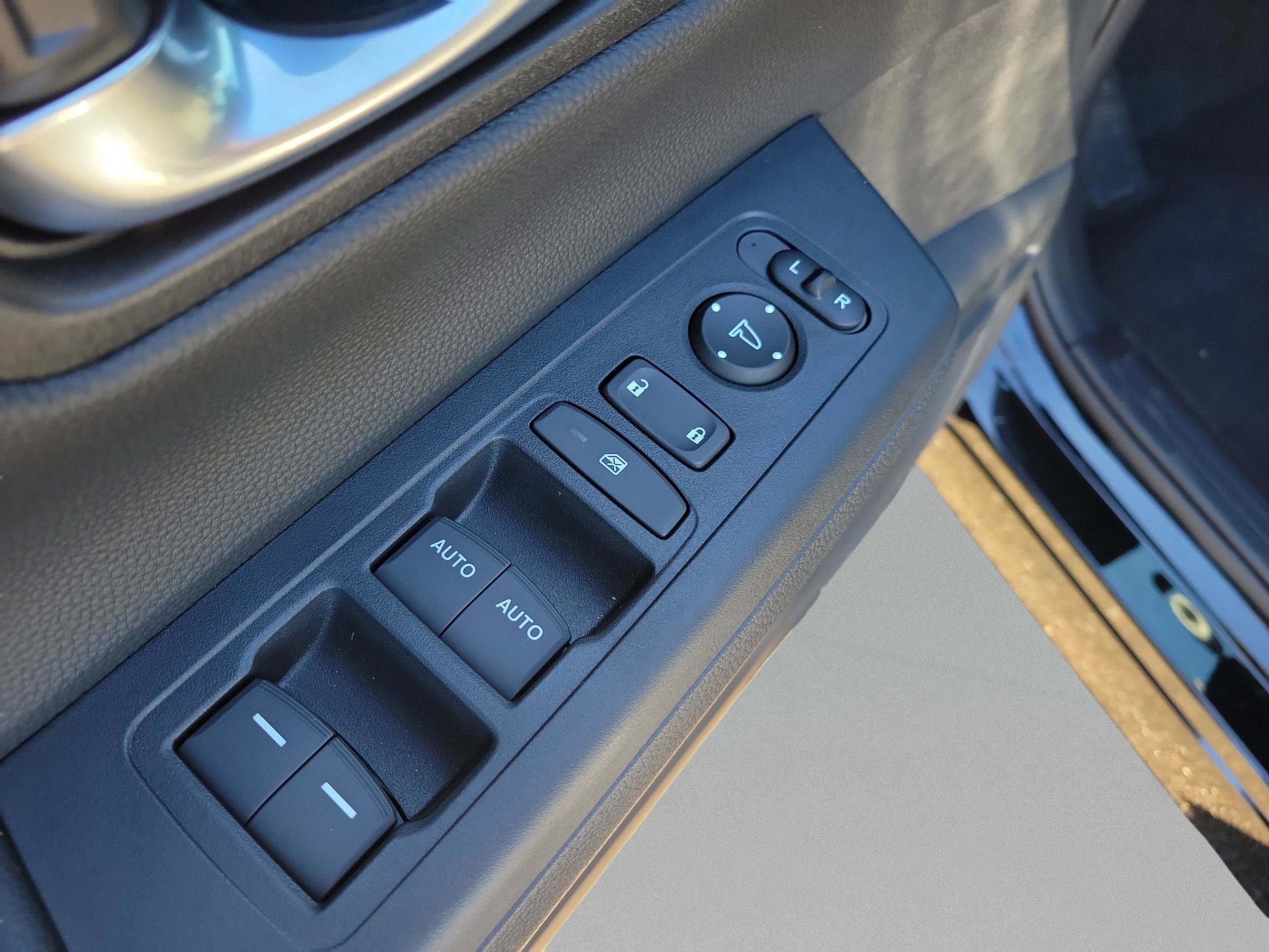2026 Honda CR-V Sport - Photo 12