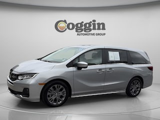 2025 Honda Odyssey Touring Van