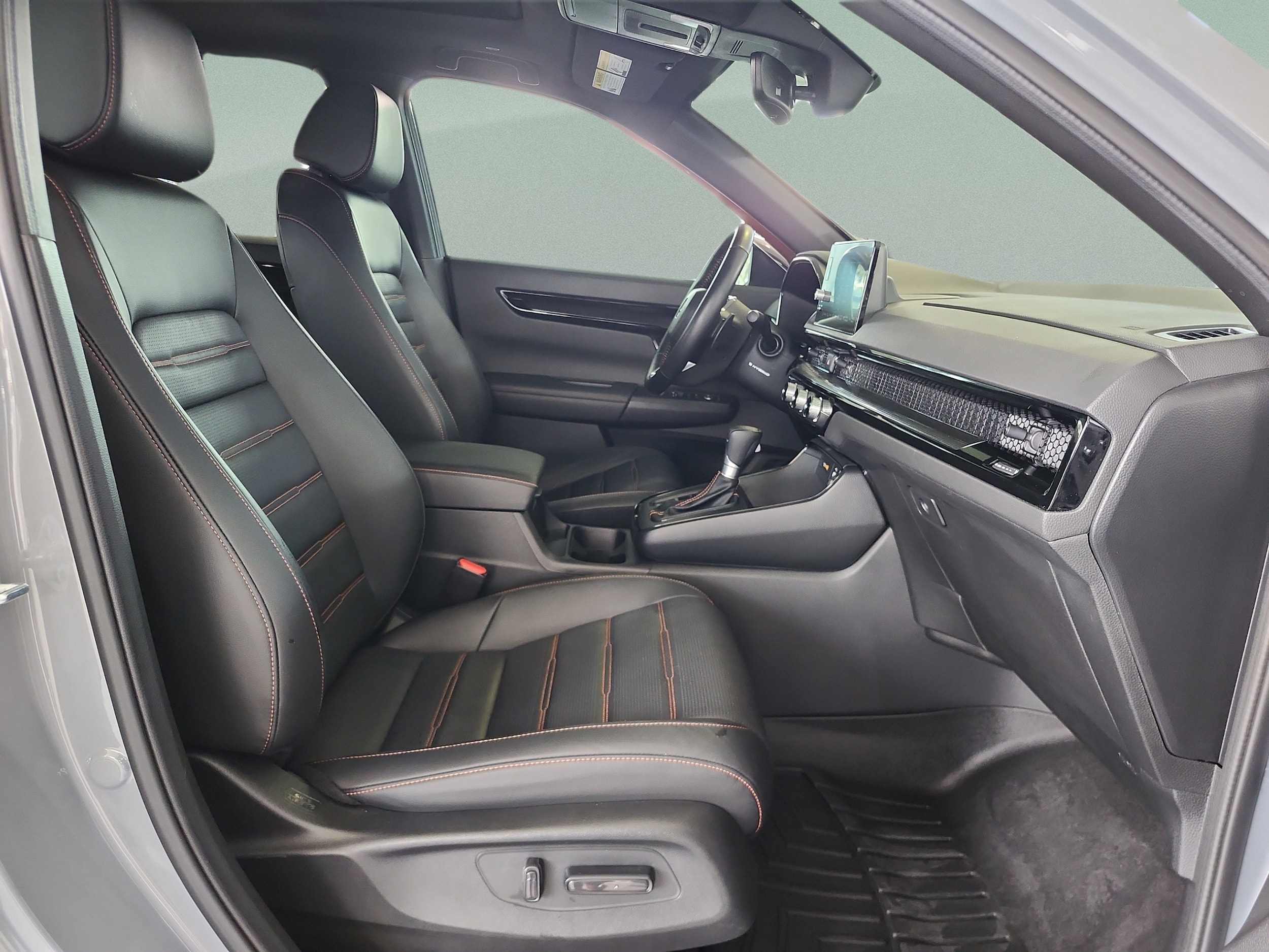2025 Honda CR-V Sport Touring - Photo 22