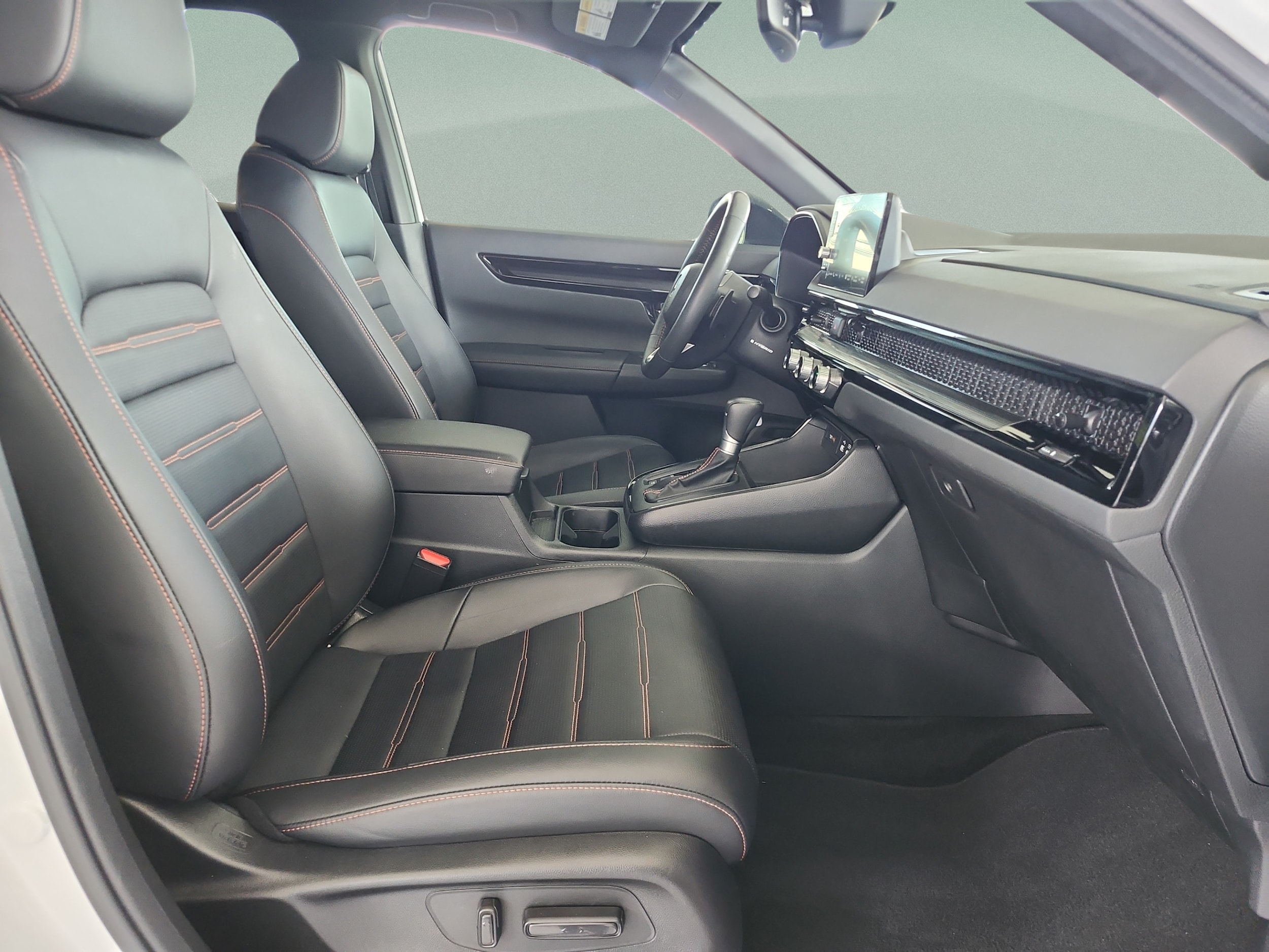 2025 Honda CR-V Sport Touring - Photo 19