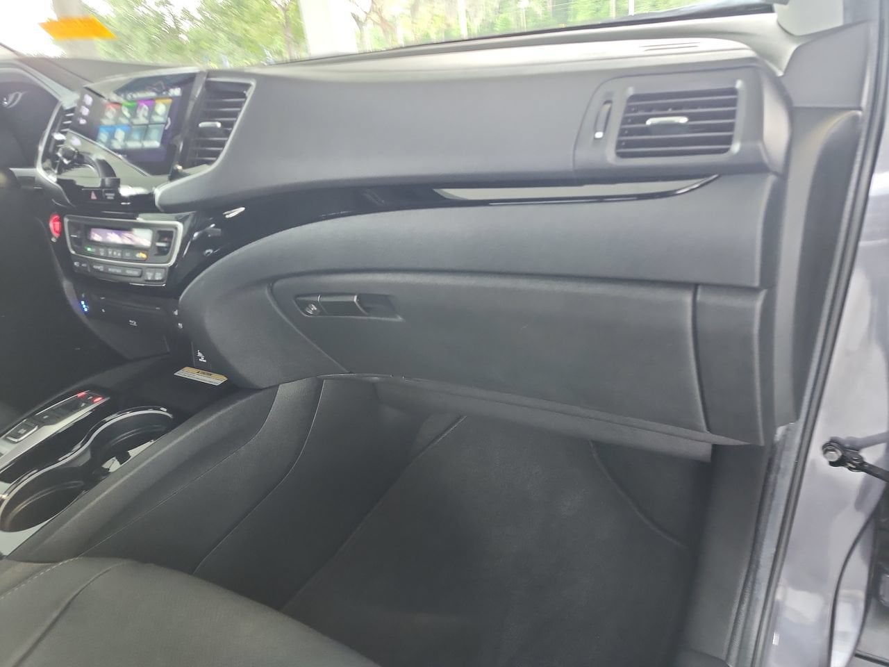 2021 Honda Pilot Elite - Photo 21