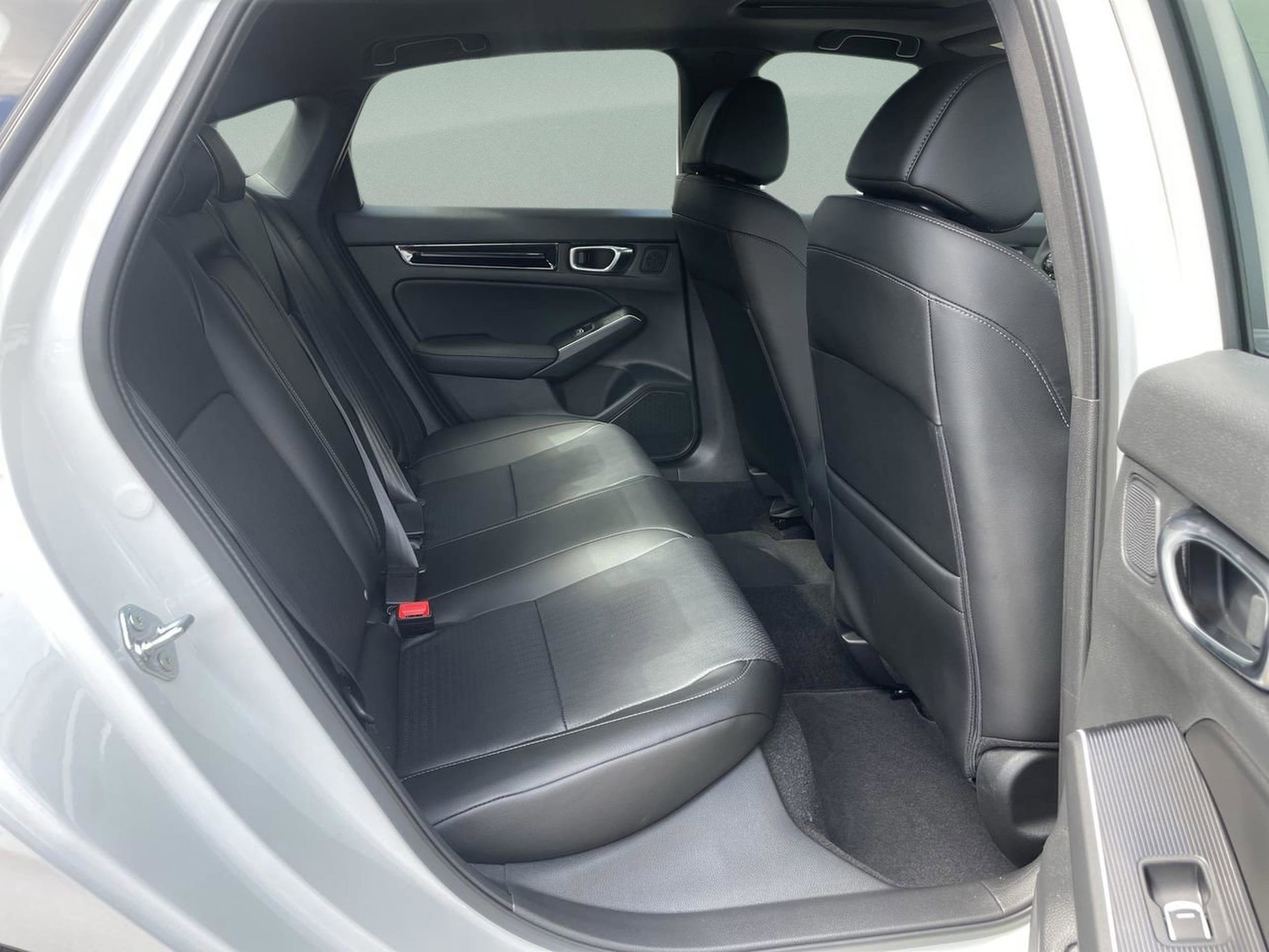 2026 Honda Civic Sport Touring - Photo 18