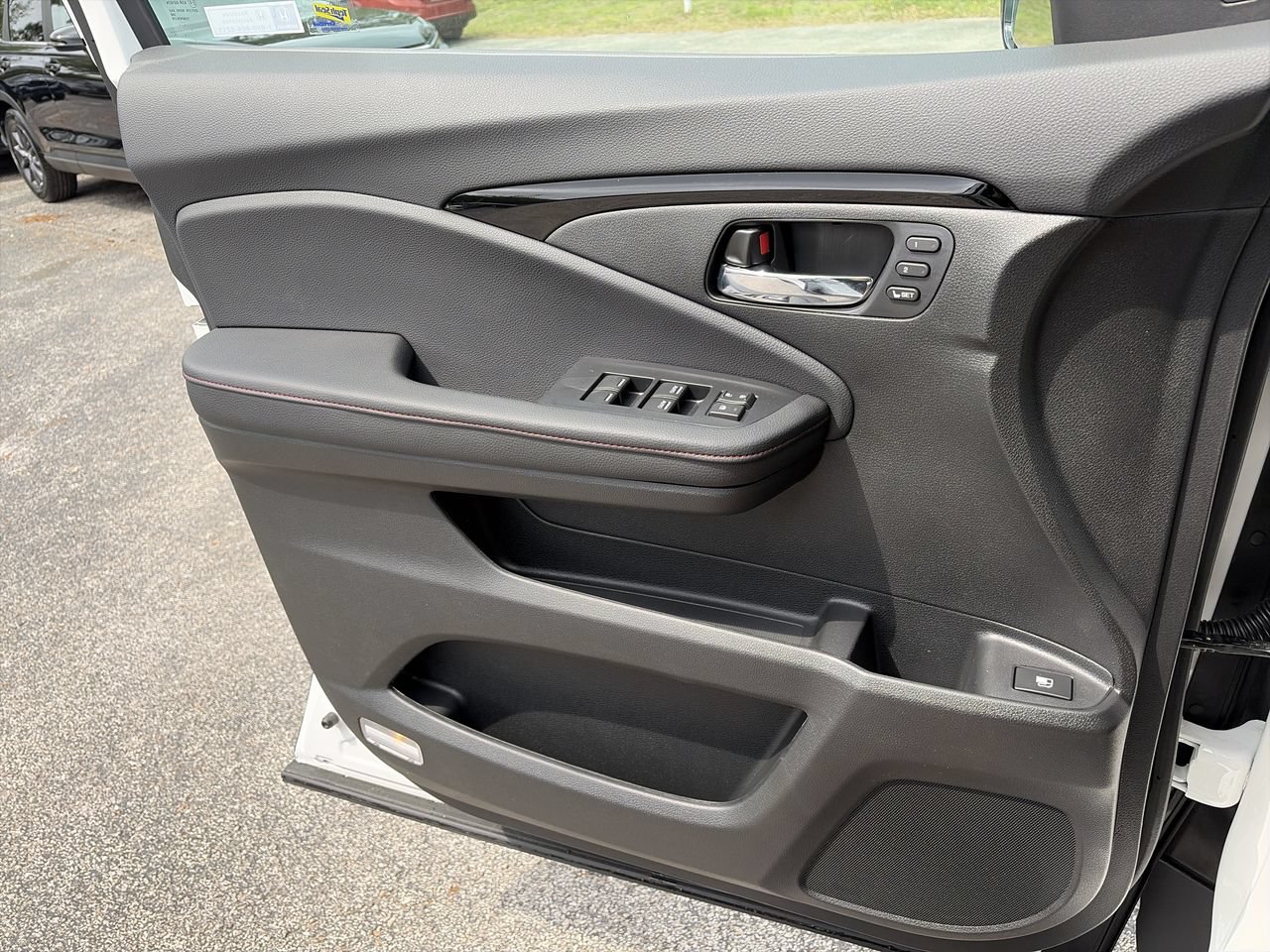2026 Honda Ridgeline Black Edition - Photo 16
