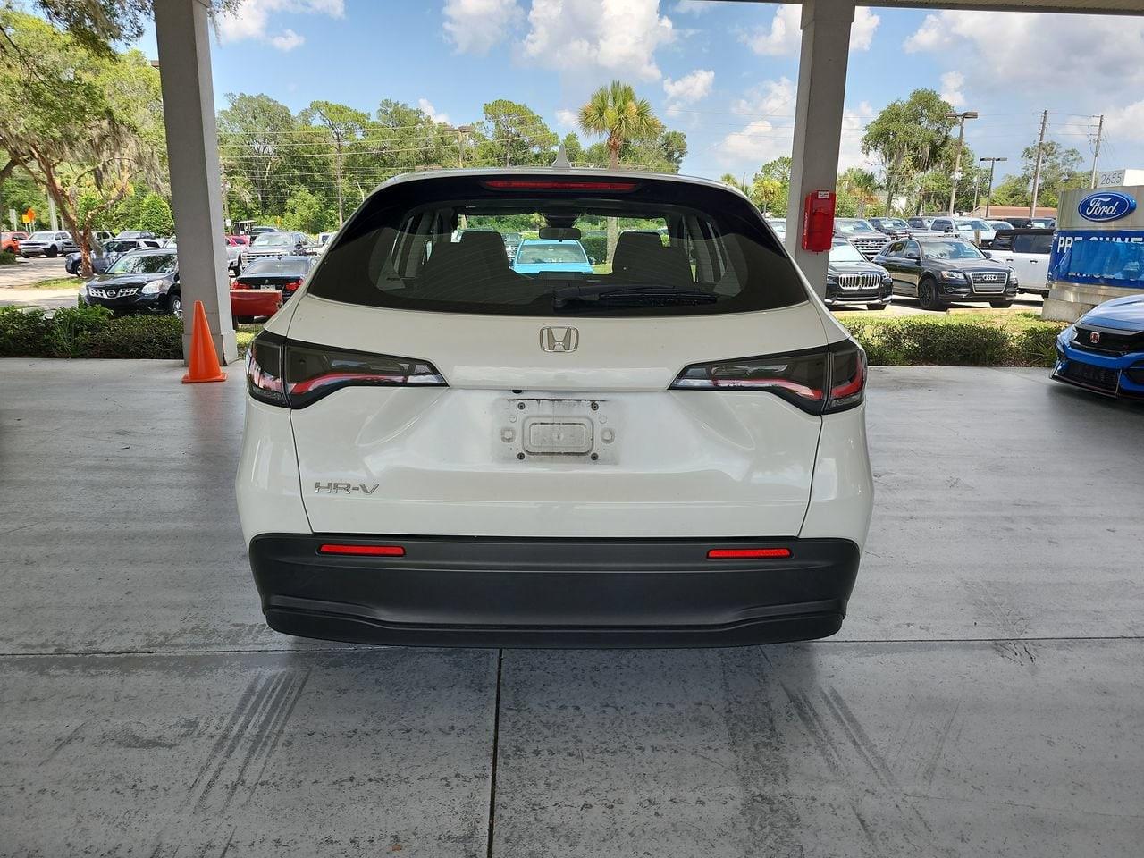 2023 Honda HR-V LX - Photo 5