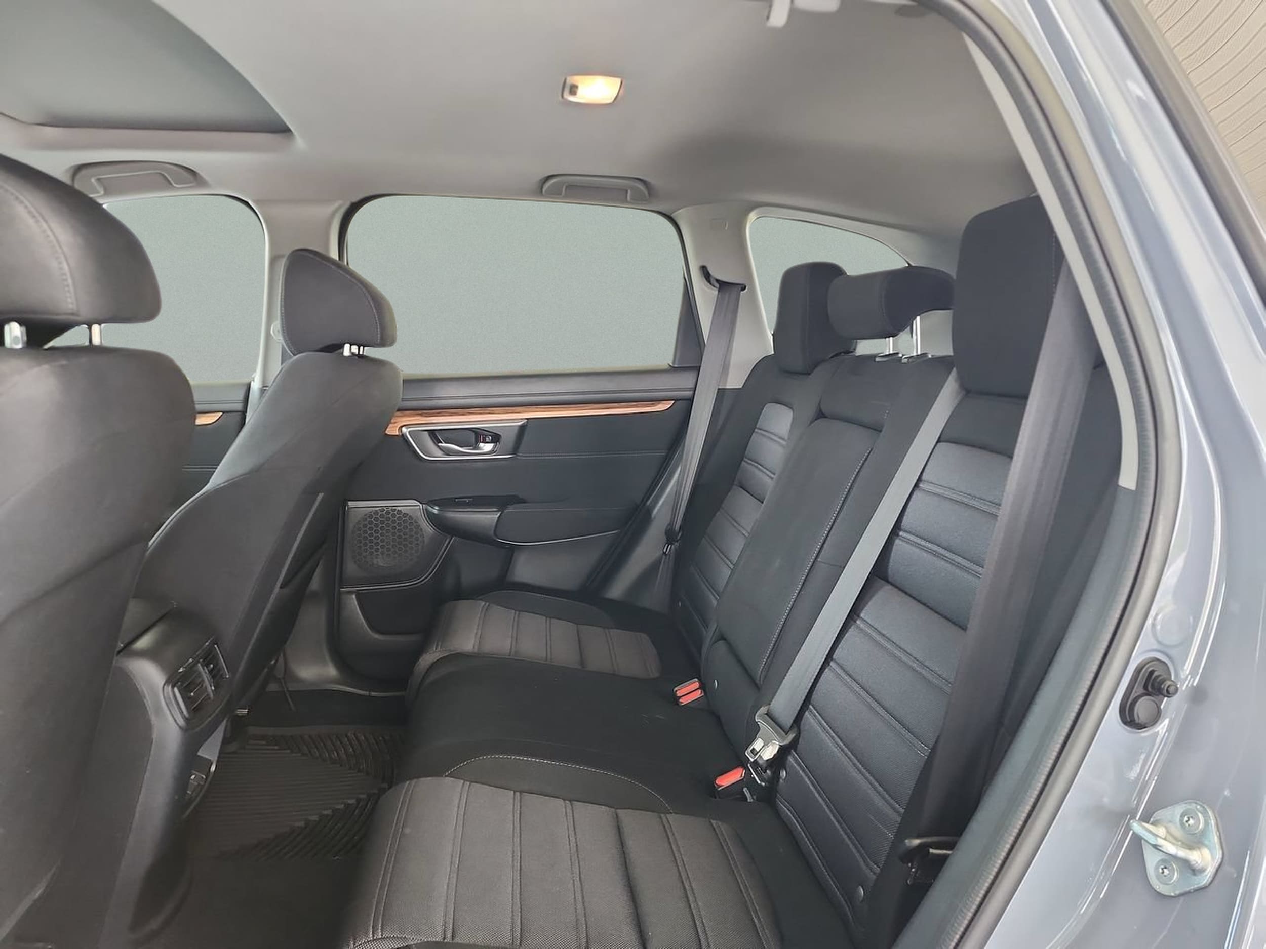 2021 Honda CR-V EX - Photo 18