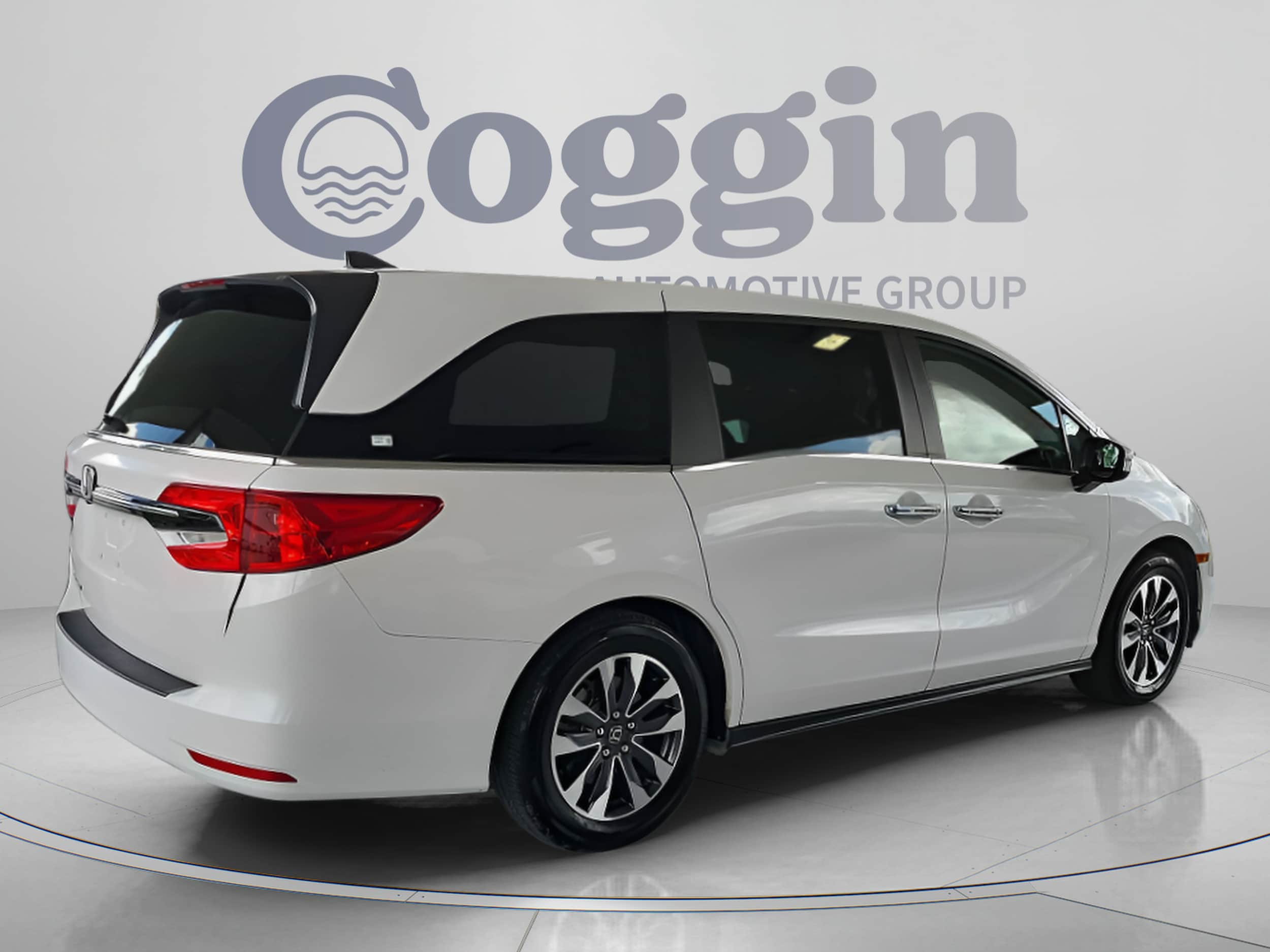 2024 Honda Odyssey EX-L - Photo 6