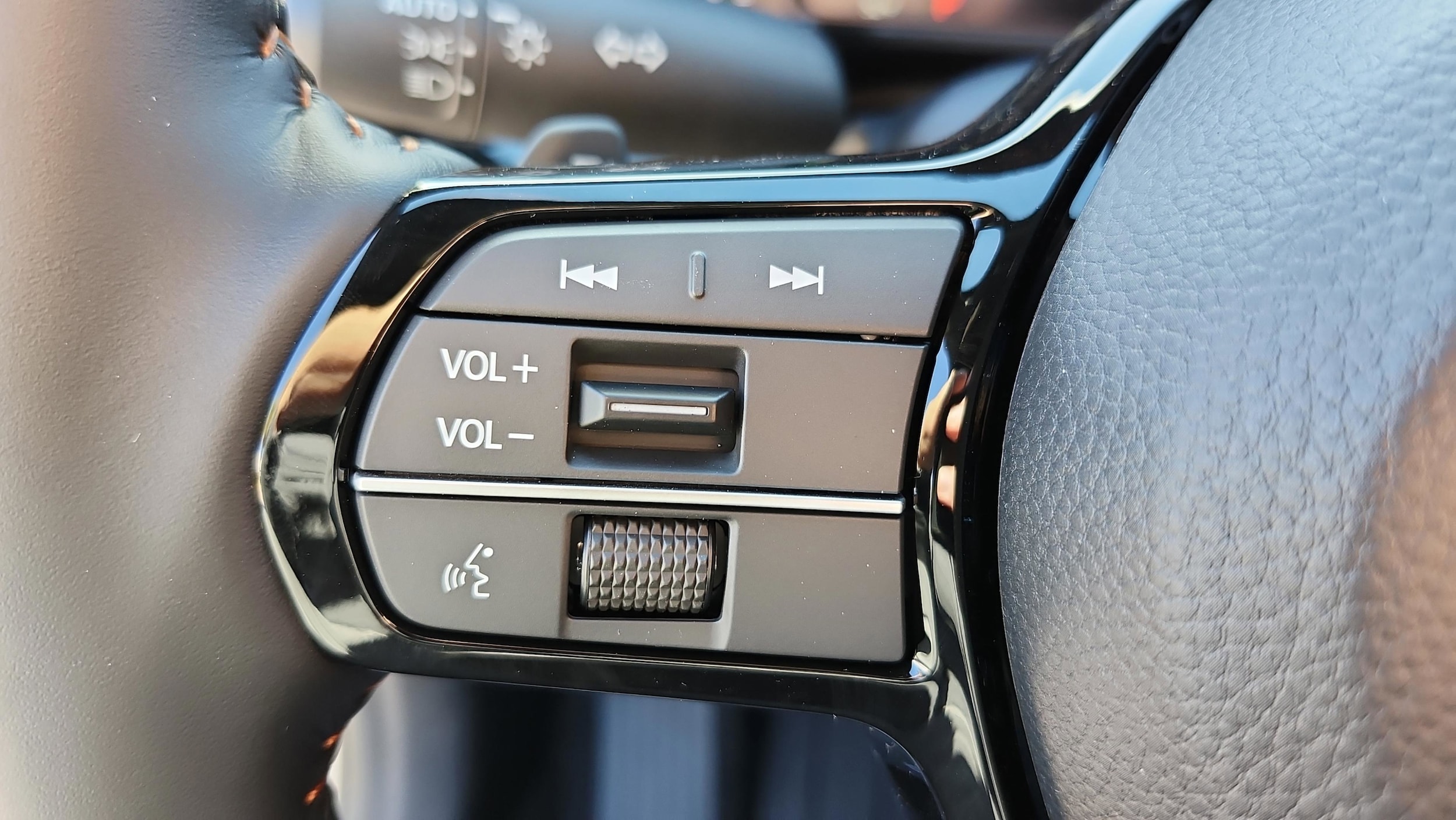 2026 Honda CR-V Sport Touring - Photo 12