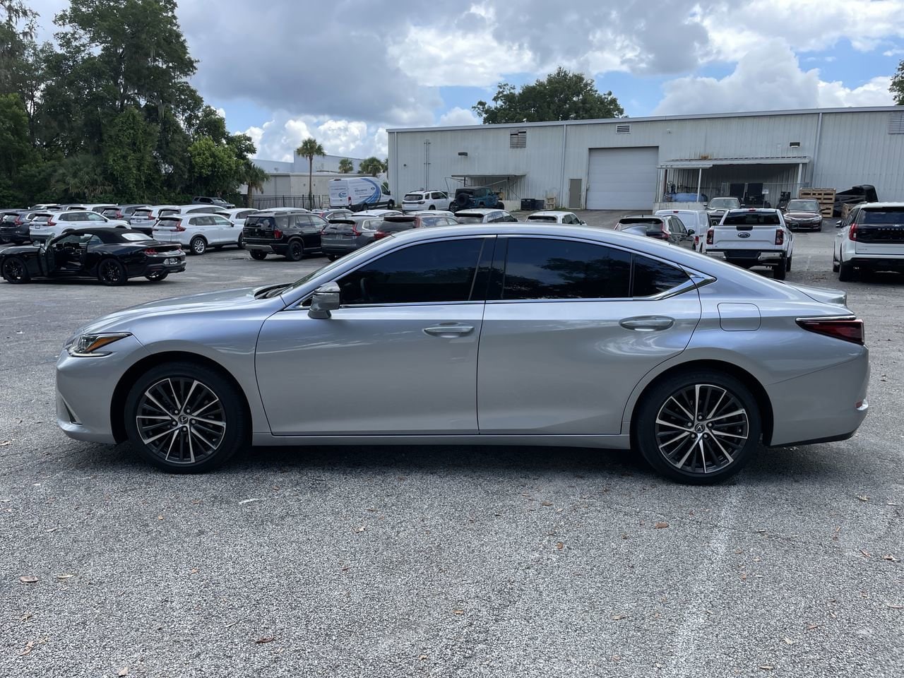 Used 2023 Lexus ES 350 with VIN 58ADZ1B17PU139469 for sale in Orange City, FL