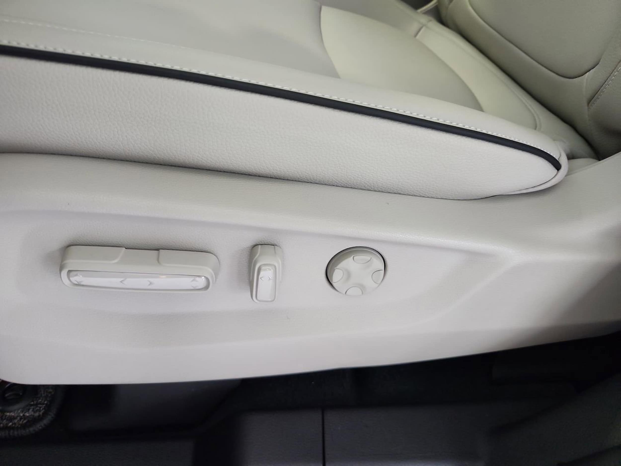 2026 Honda Odyssey Touring - Photo 16