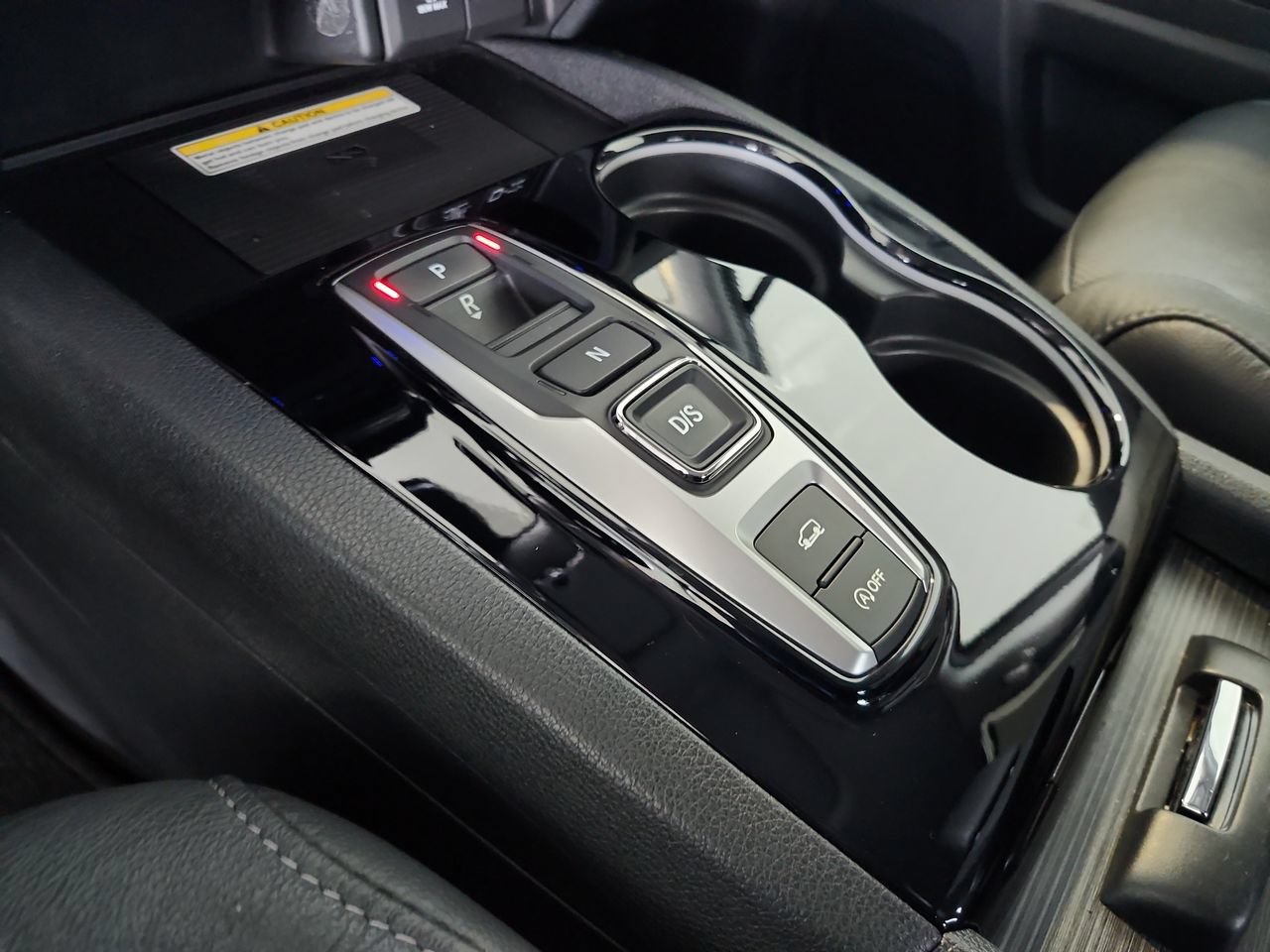 2021 Honda Pilot Elite - Photo 16