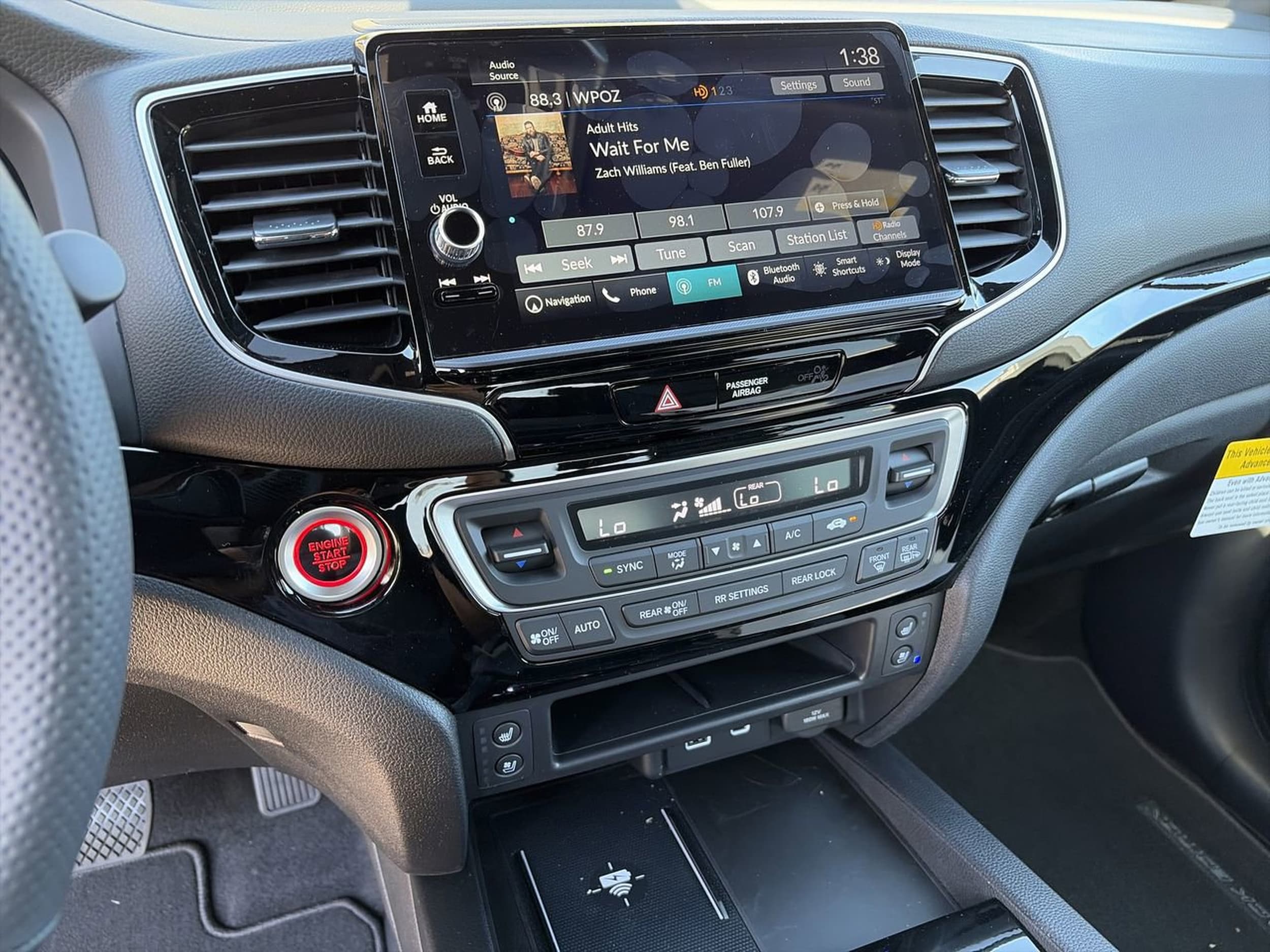 2026 Honda Ridgeline Black Edition - Photo 14