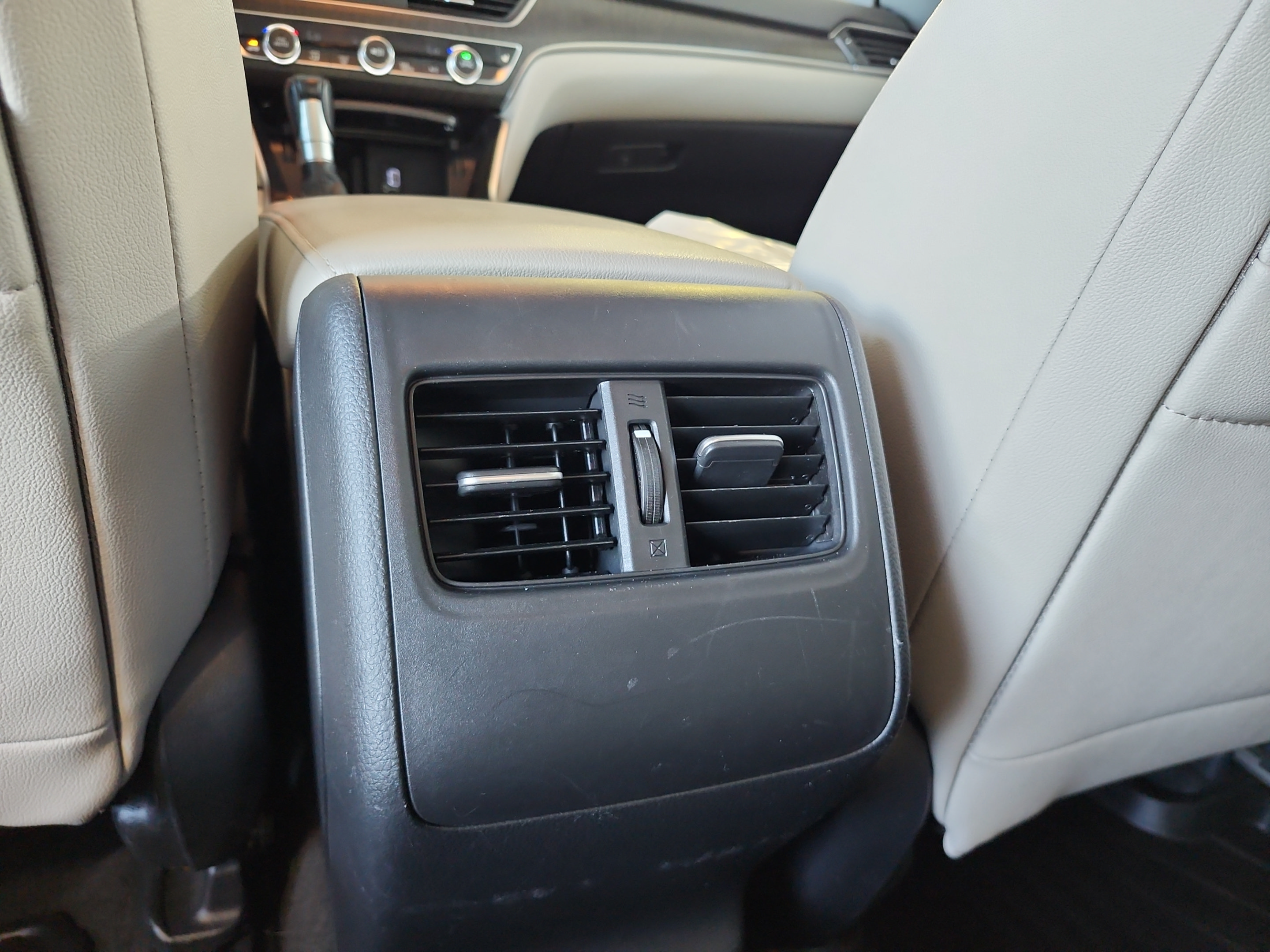 2020 Honda Accord EX-L - Photo 20