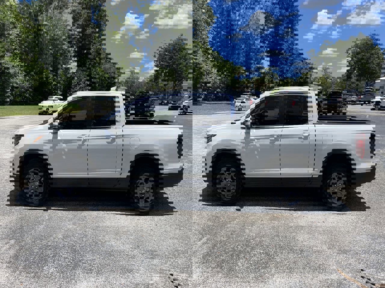 2021 Honda Ridgeline RTL photo 3