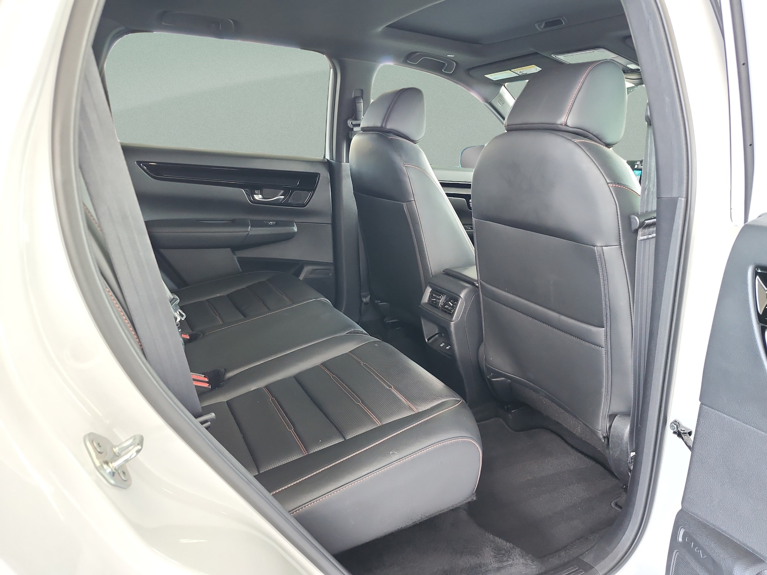 2025 Honda CR-V Sport Touring - Photo 18