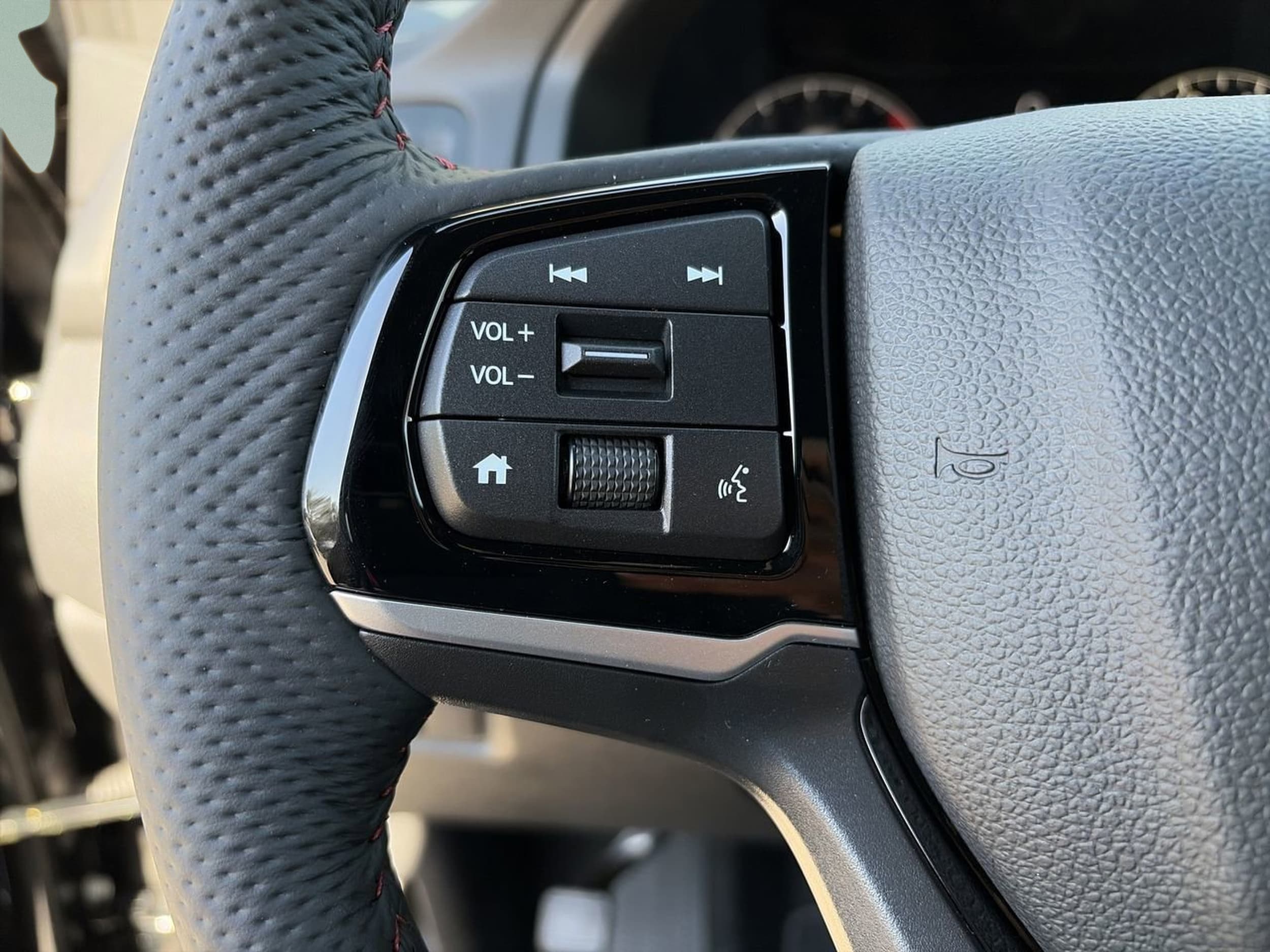 2026 Honda Ridgeline Black Edition - Photo 15
