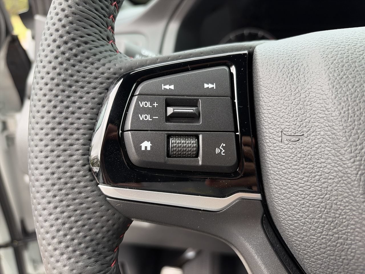 2026 Honda Ridgeline Black Edition - Photo 13
