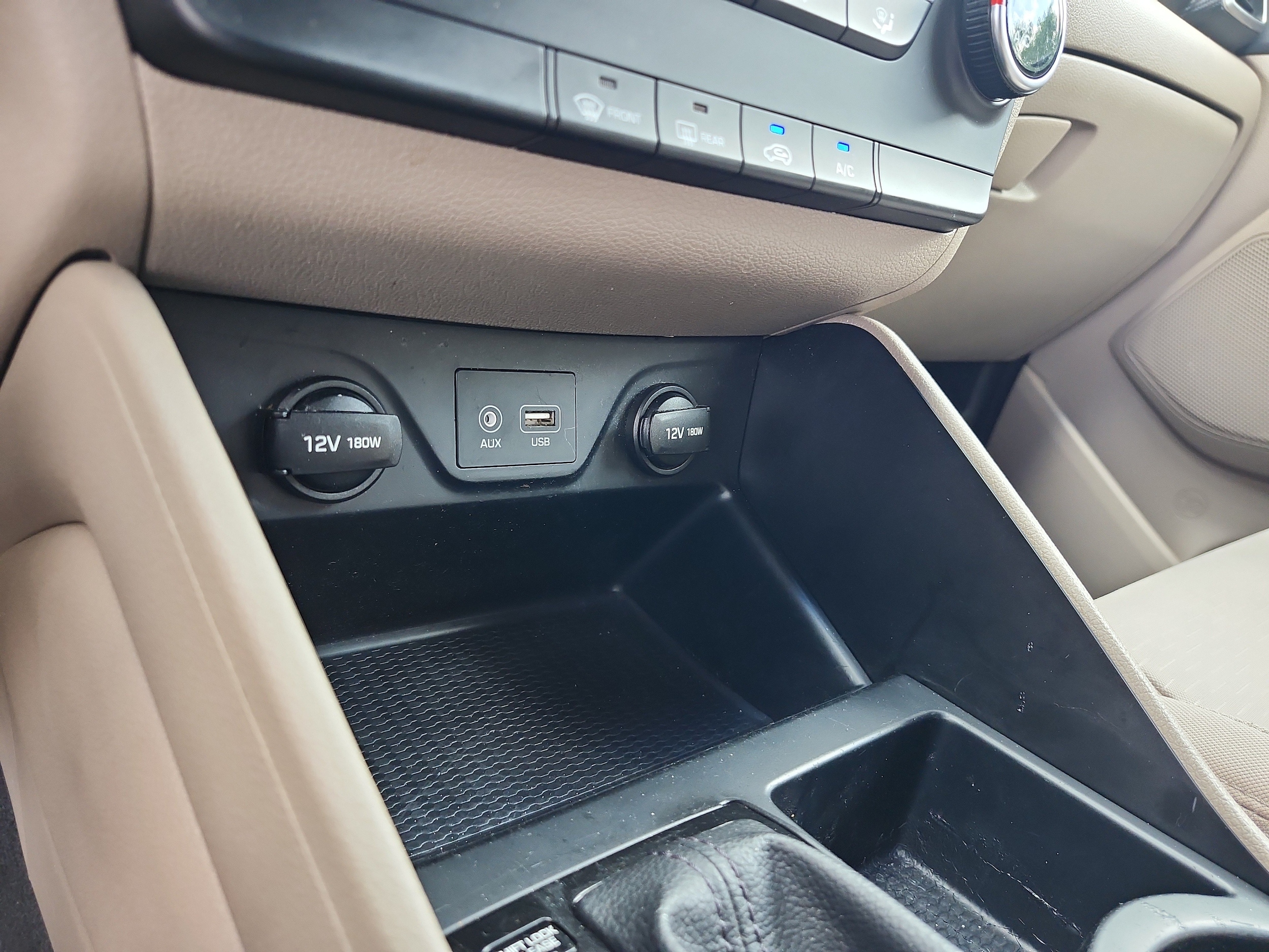 2019 Hyundai Tucson SE - Photo 31