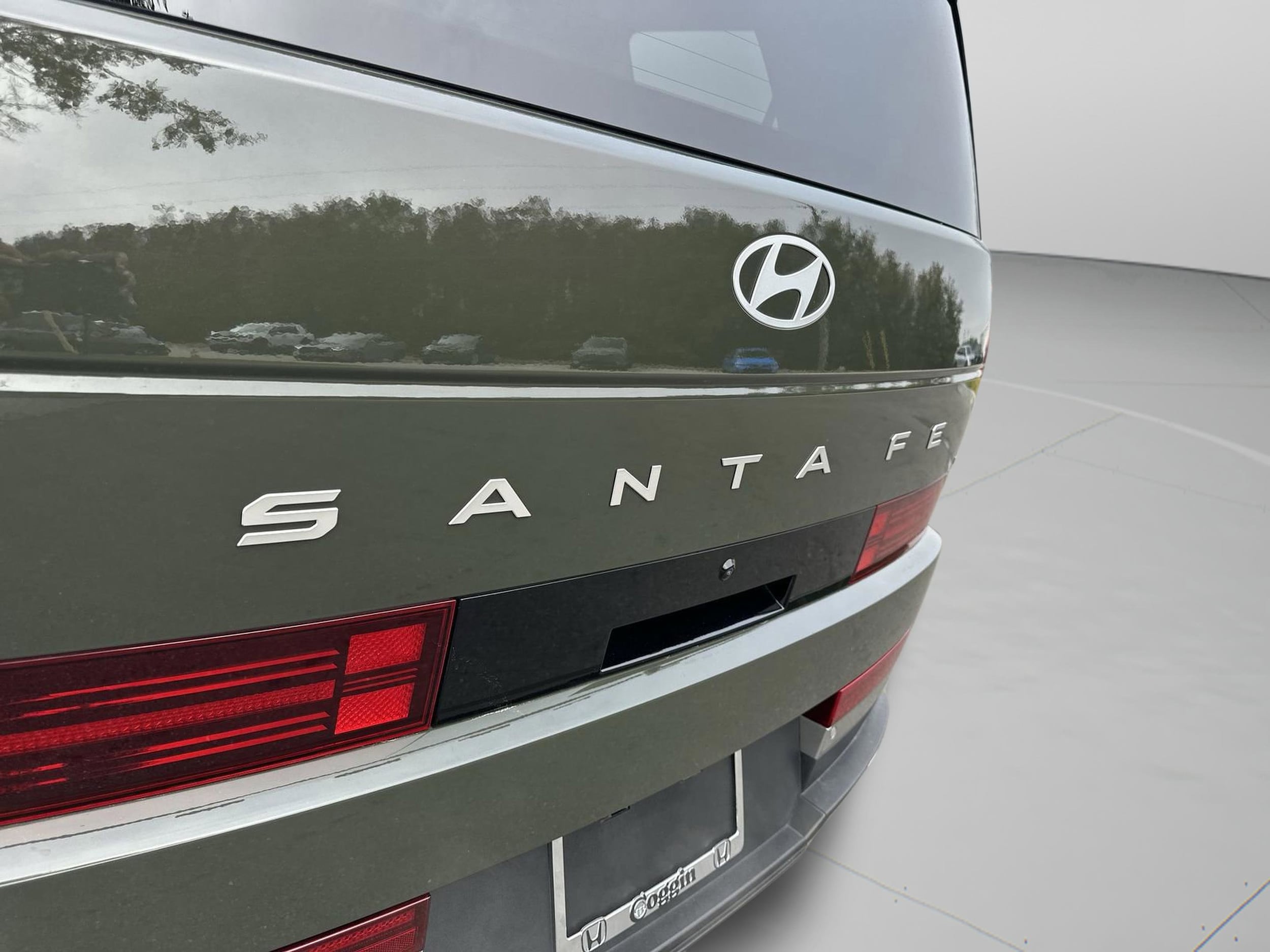2024 Hyundai Santa Fe Limited - Photo 15