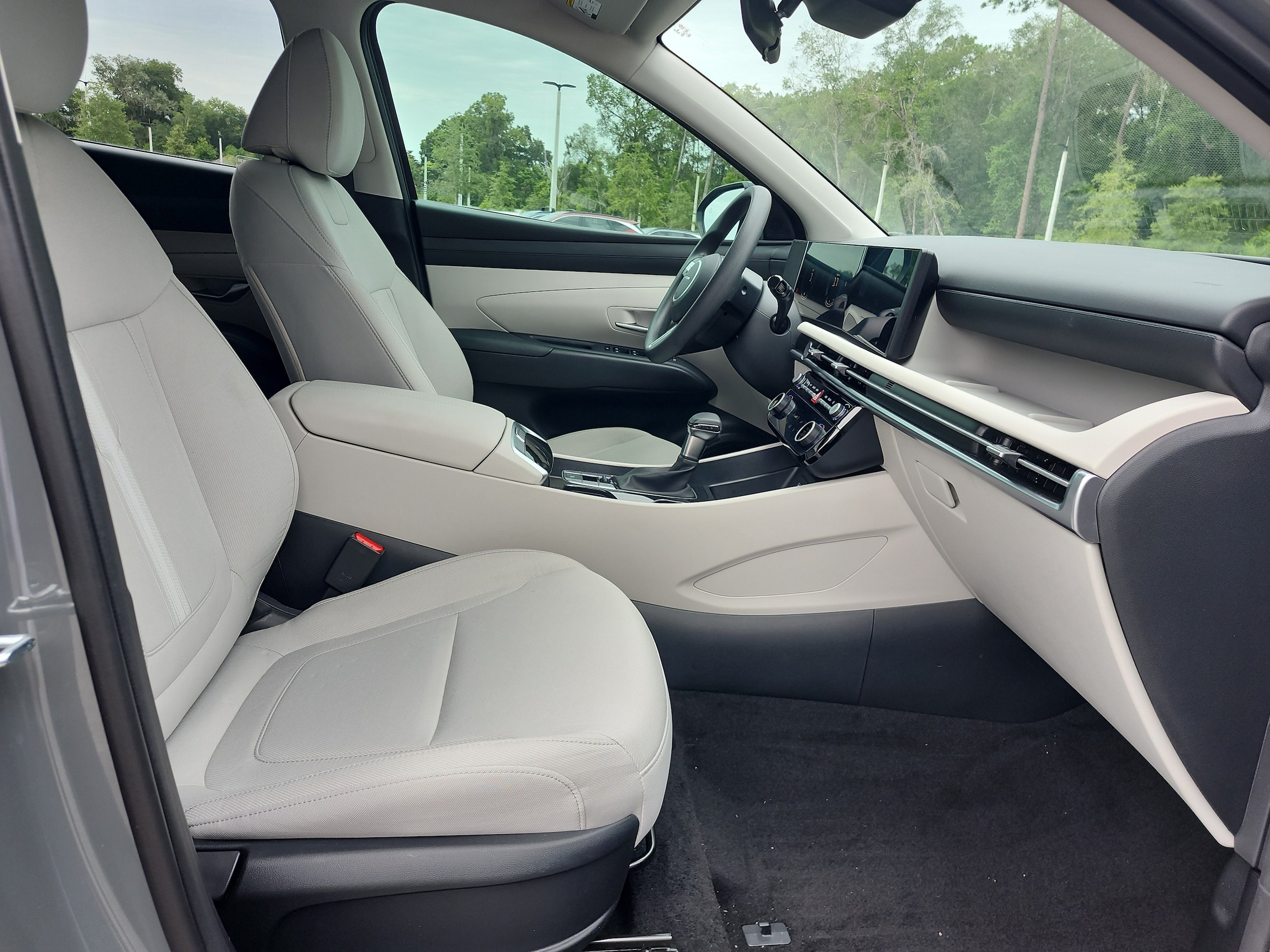 2025 Hyundai Tucson SEL - Photo 22