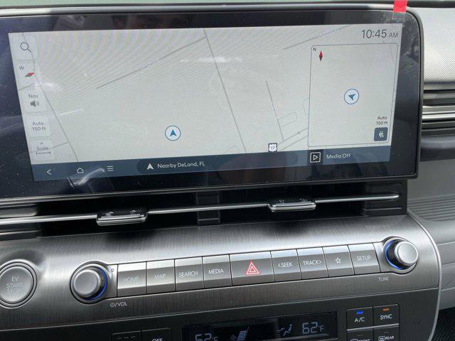 2025 Hyundai Kona EV SEL - Photo 28