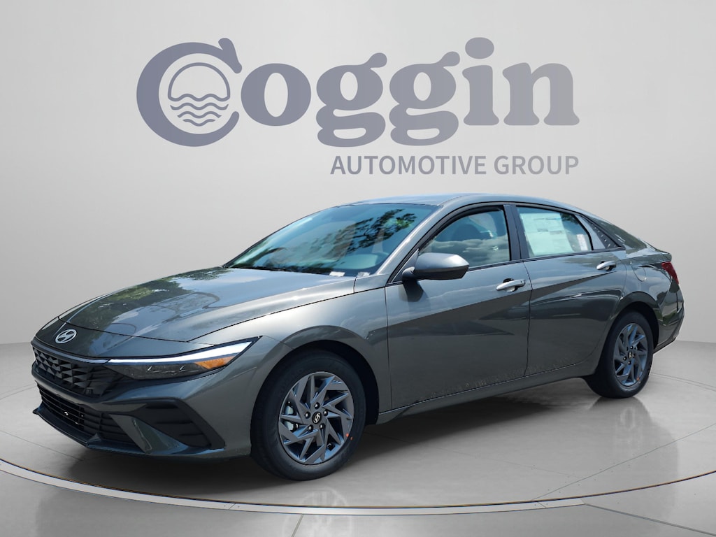 New 2026 Hyundai Elantra Hybrid Blue Sedan