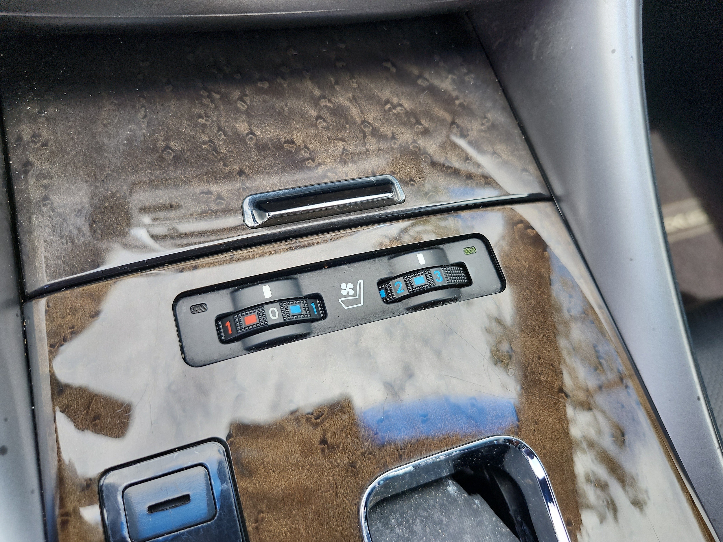 2012 Lexus IS 350 - Photo 34
