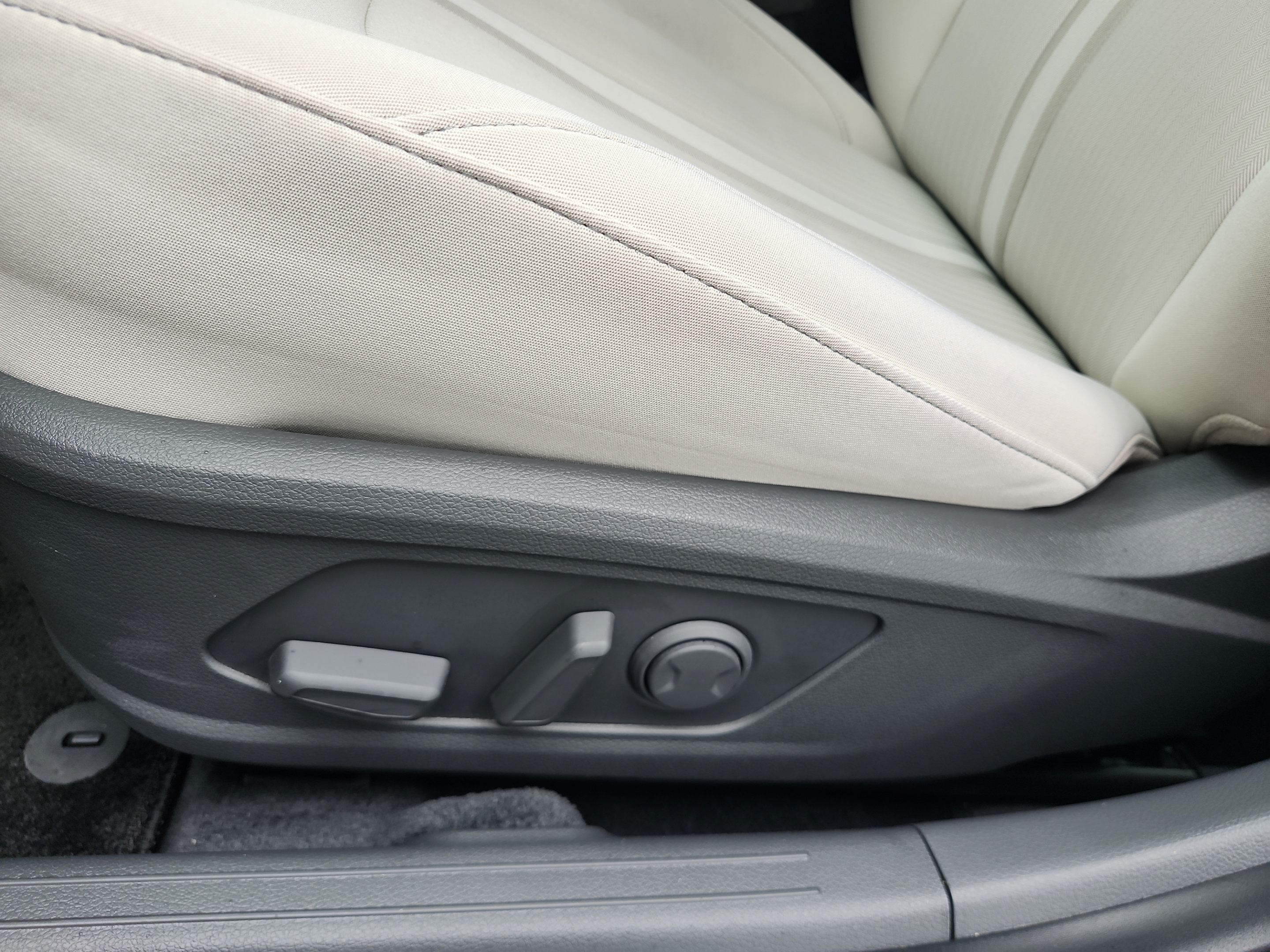 2024 Hyundai Sonata SEL - Photo 16