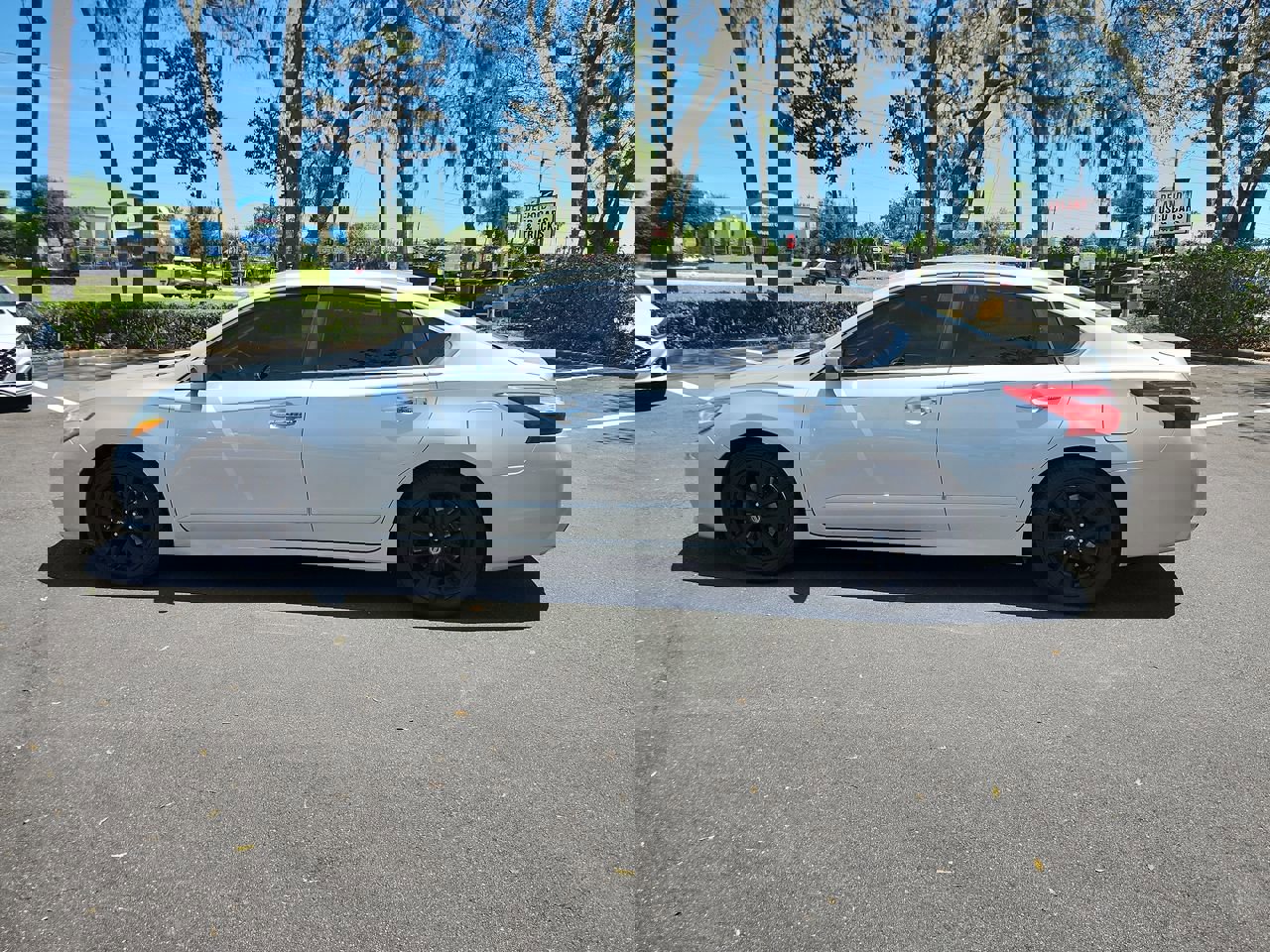 Used 2016 Nissan Altima SV with VIN 1N4AL3AP5GC133957 for sale in DeLand, FL