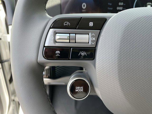 2025 Hyundai IONIQ 5 SEL - Photo 13