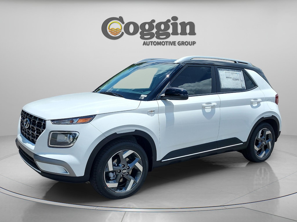 New 2026 Hyundai Venue SEL w/Two-Tone Roof SUV