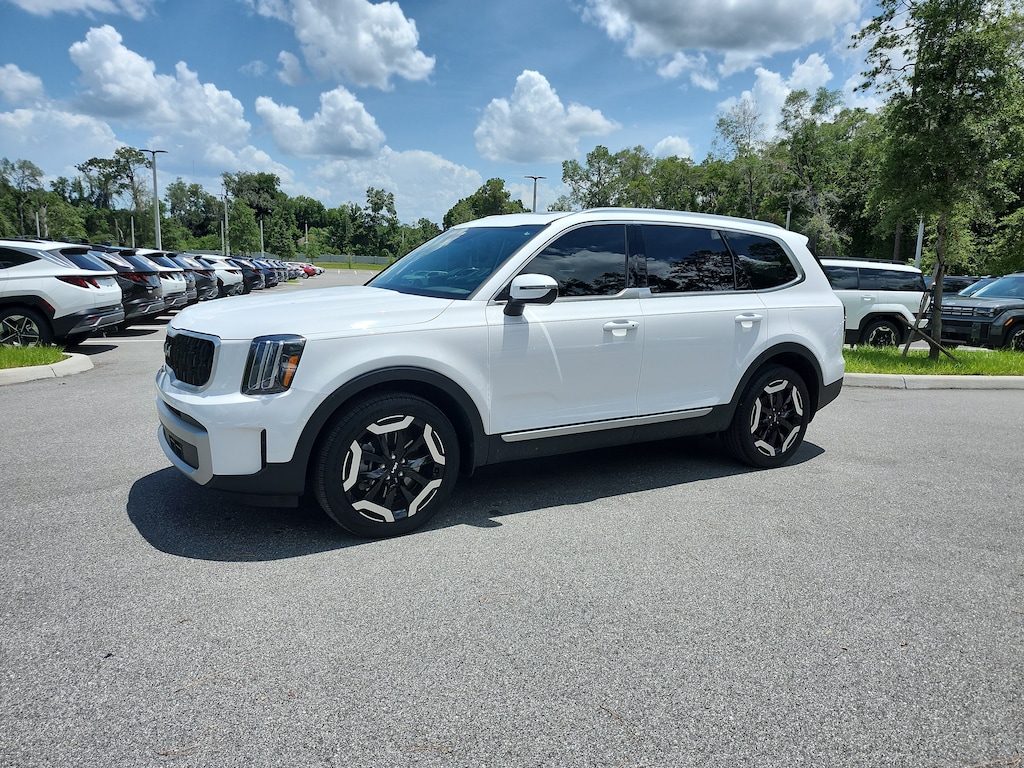 Used 2024 Kia Telluride EX SUV