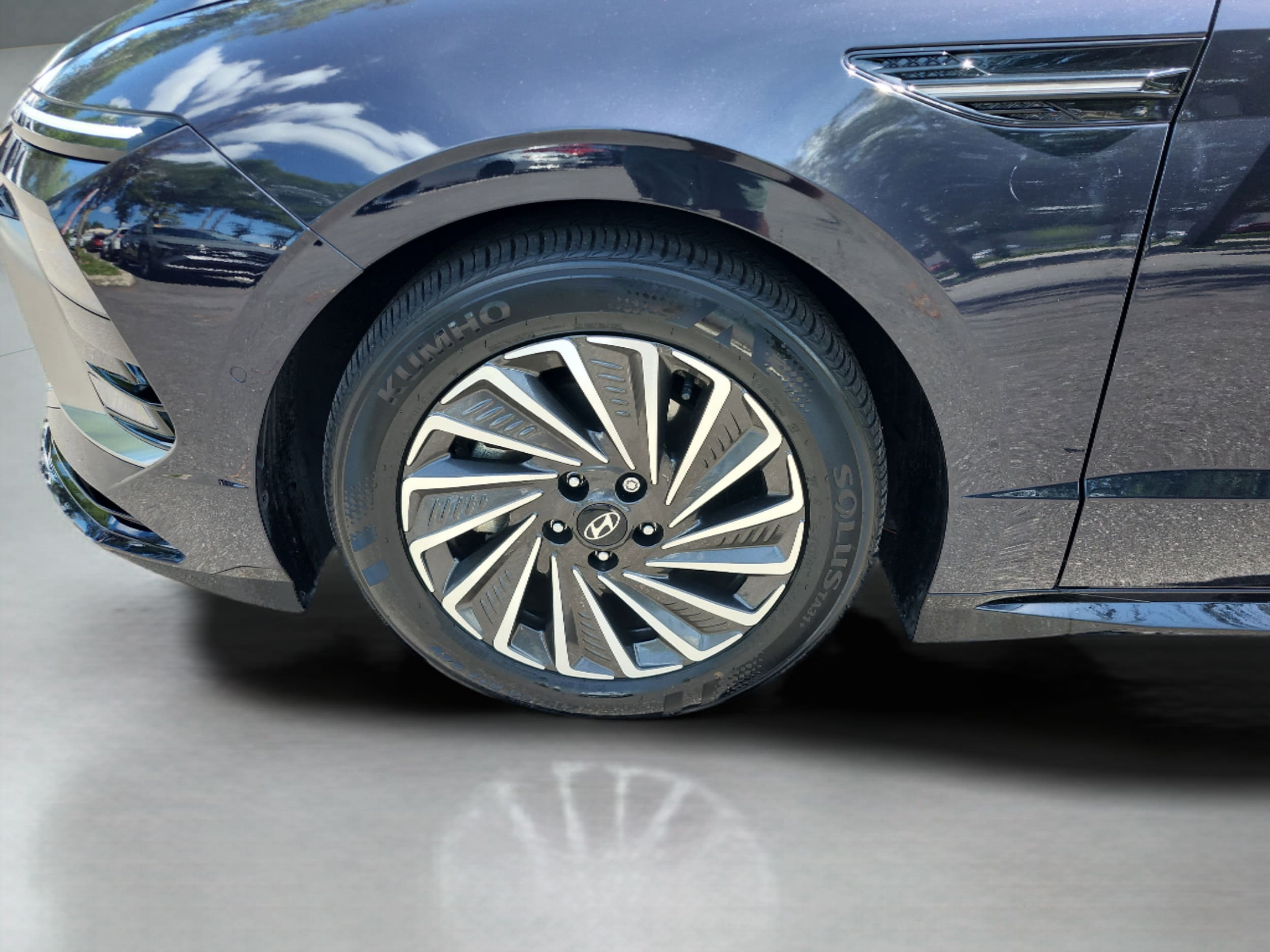 2024 Hyundai Sonata Hybrid Limited - Photo 31
