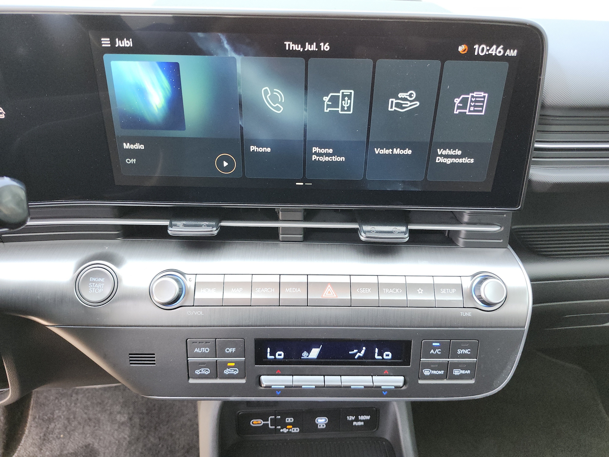 2025 Hyundai Kona SEL - Photo 14