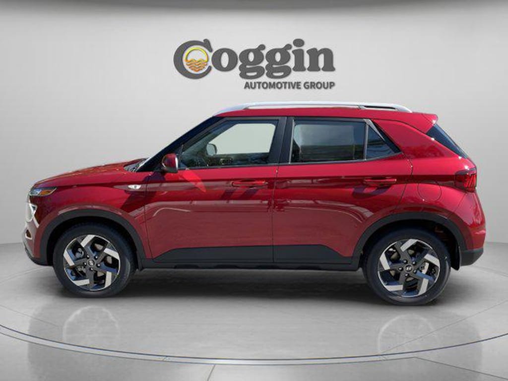 New 2026 Hyundai Venue SEL SUV