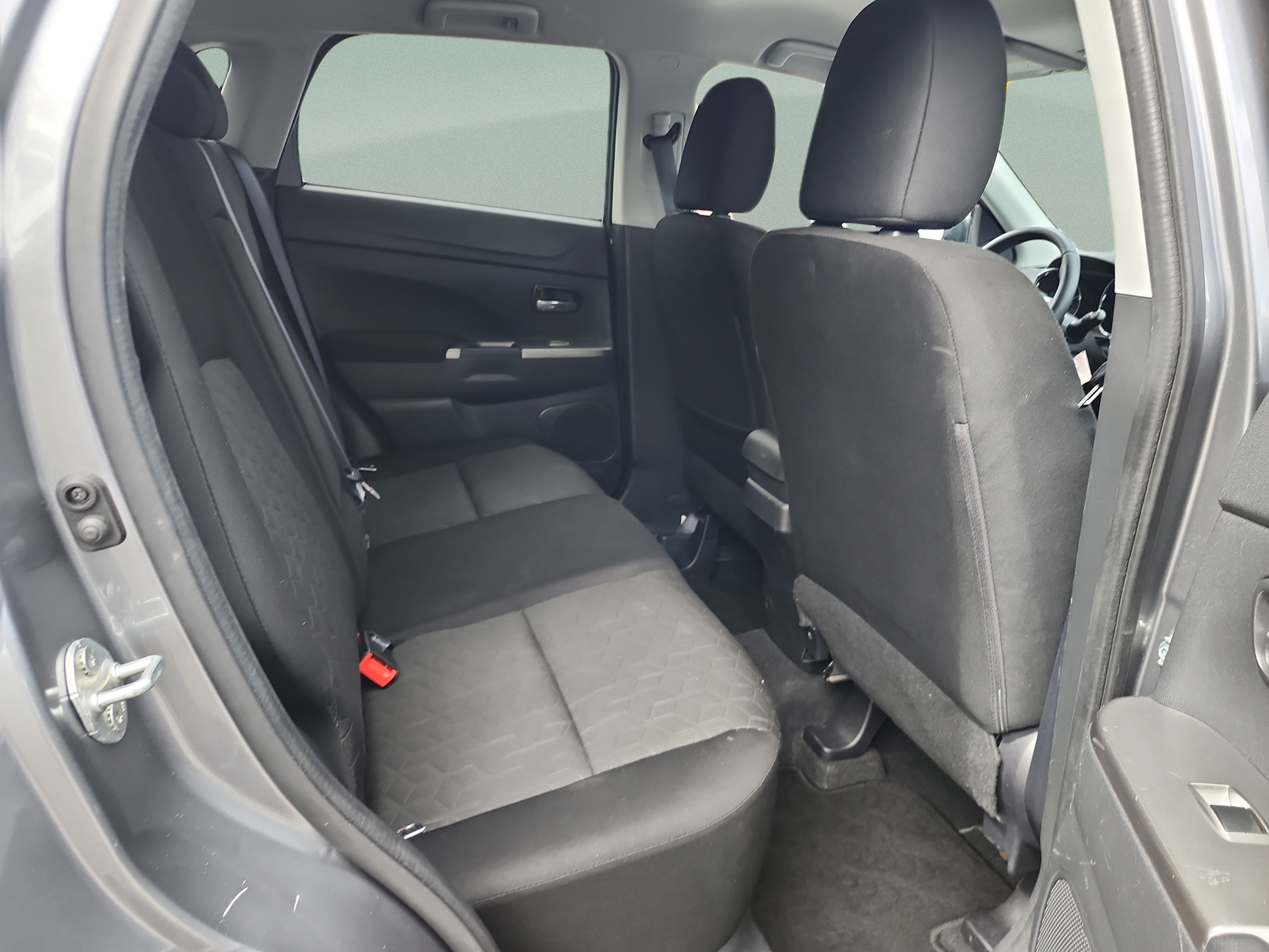 2020 Mitsubishi Outlander Sport SE - Photo 19