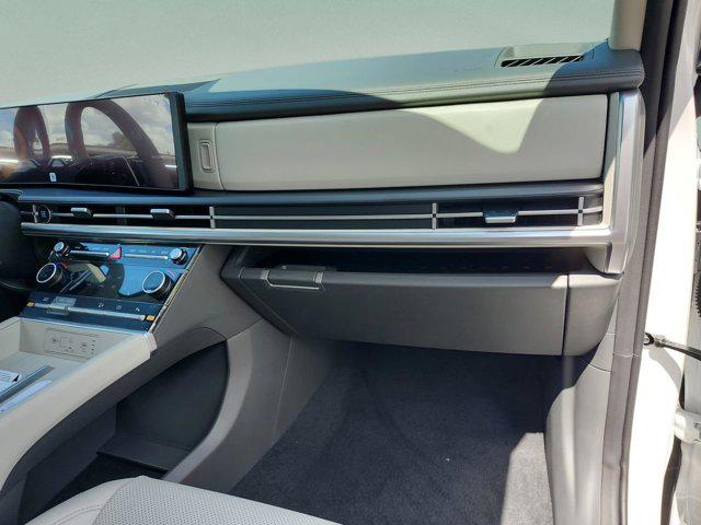 2026 Hyundai Santa Fe SEL - Photo 17